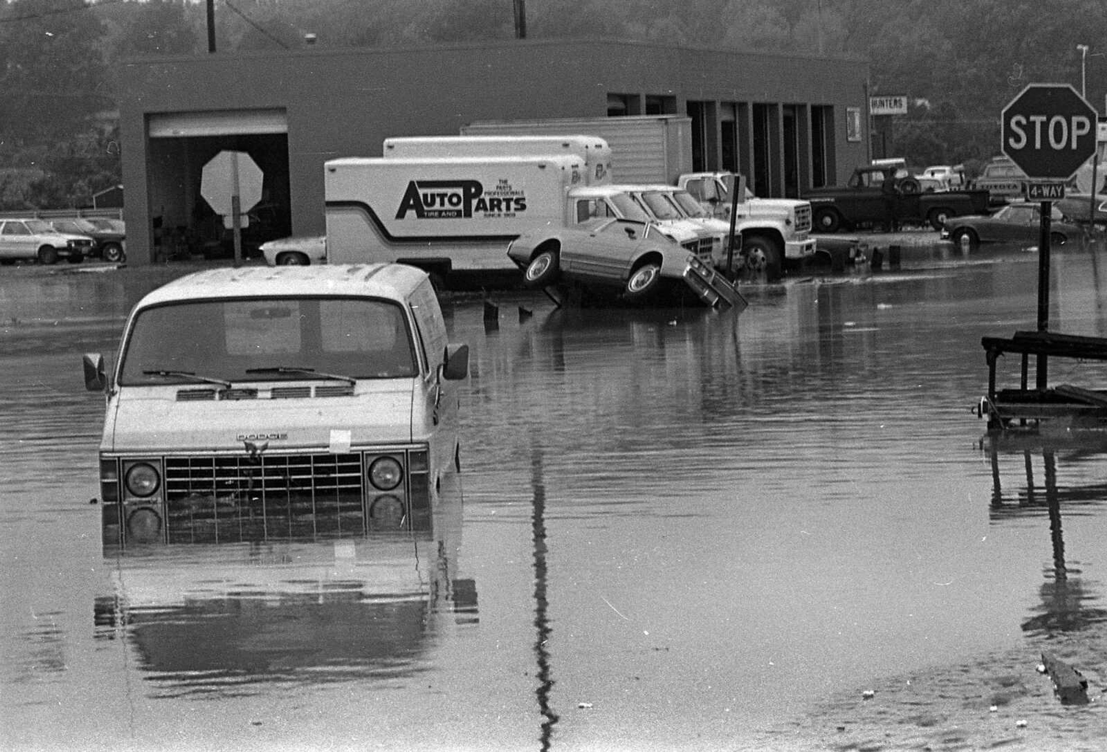 Floodwaters remain on Good Hope Street east of Kingshighway on May 16, 1986. (Southeast Missourian)