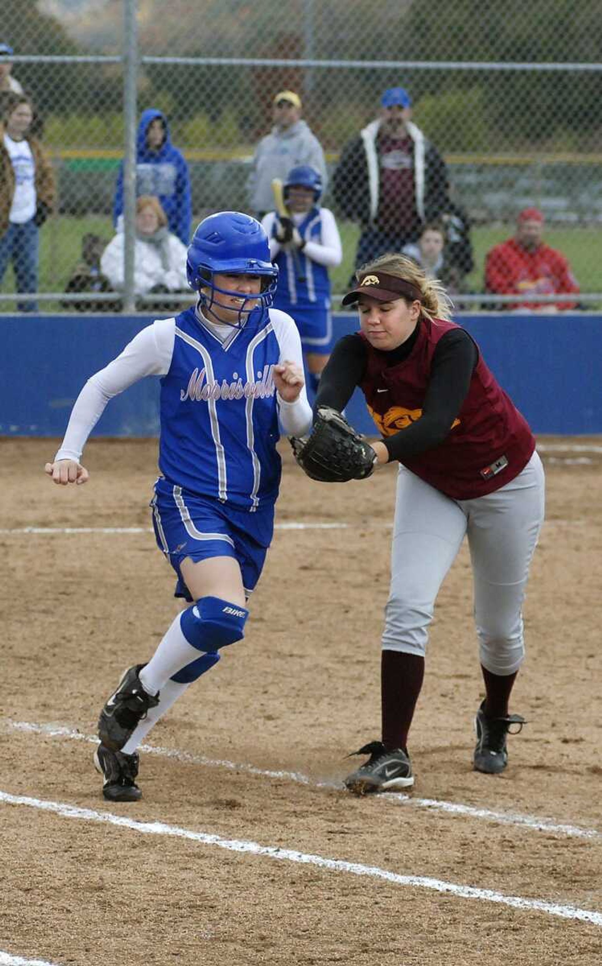 CHUCK WU ~ cwu@semissourian.com
Kelly's first base Casey Kern tags out Sheri Trantham of Marion C in the bottom of the 6th inning.