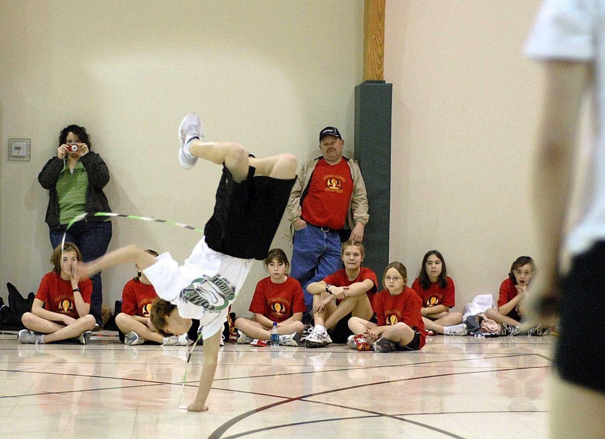 Competitive jump-rope teams attend workshop