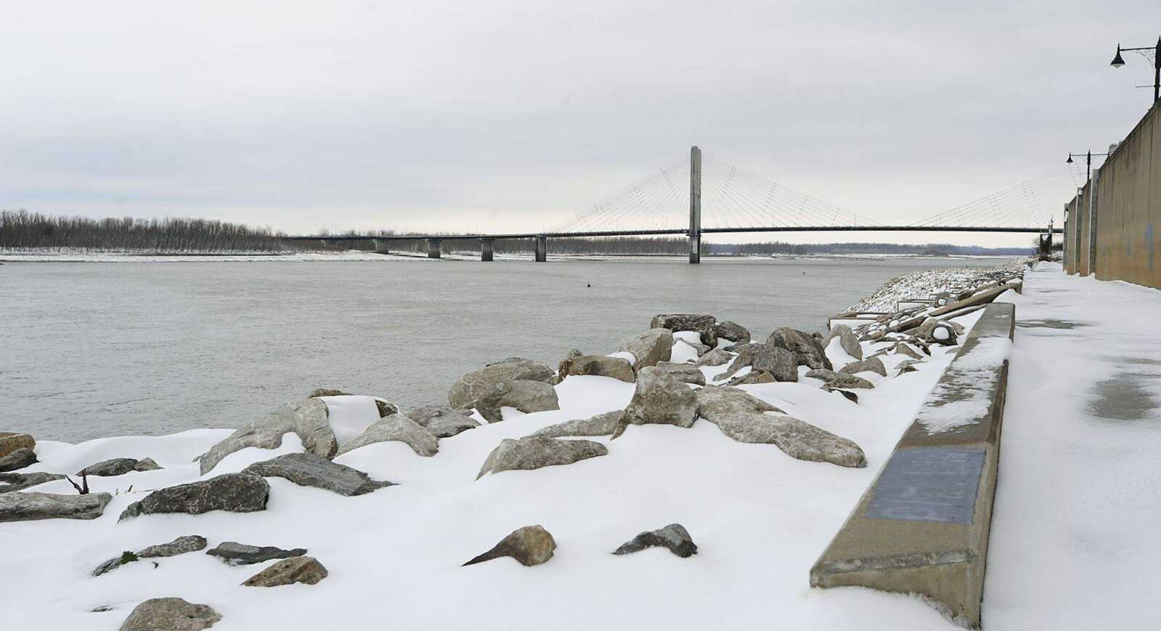 The Mississippi River as seen Wednesday from downtown Cape Girardeau. The snowfall the area received Tuesday night and Wednesday morning will raise the level of the river, but only temporarily. (ADAM VOGLER)