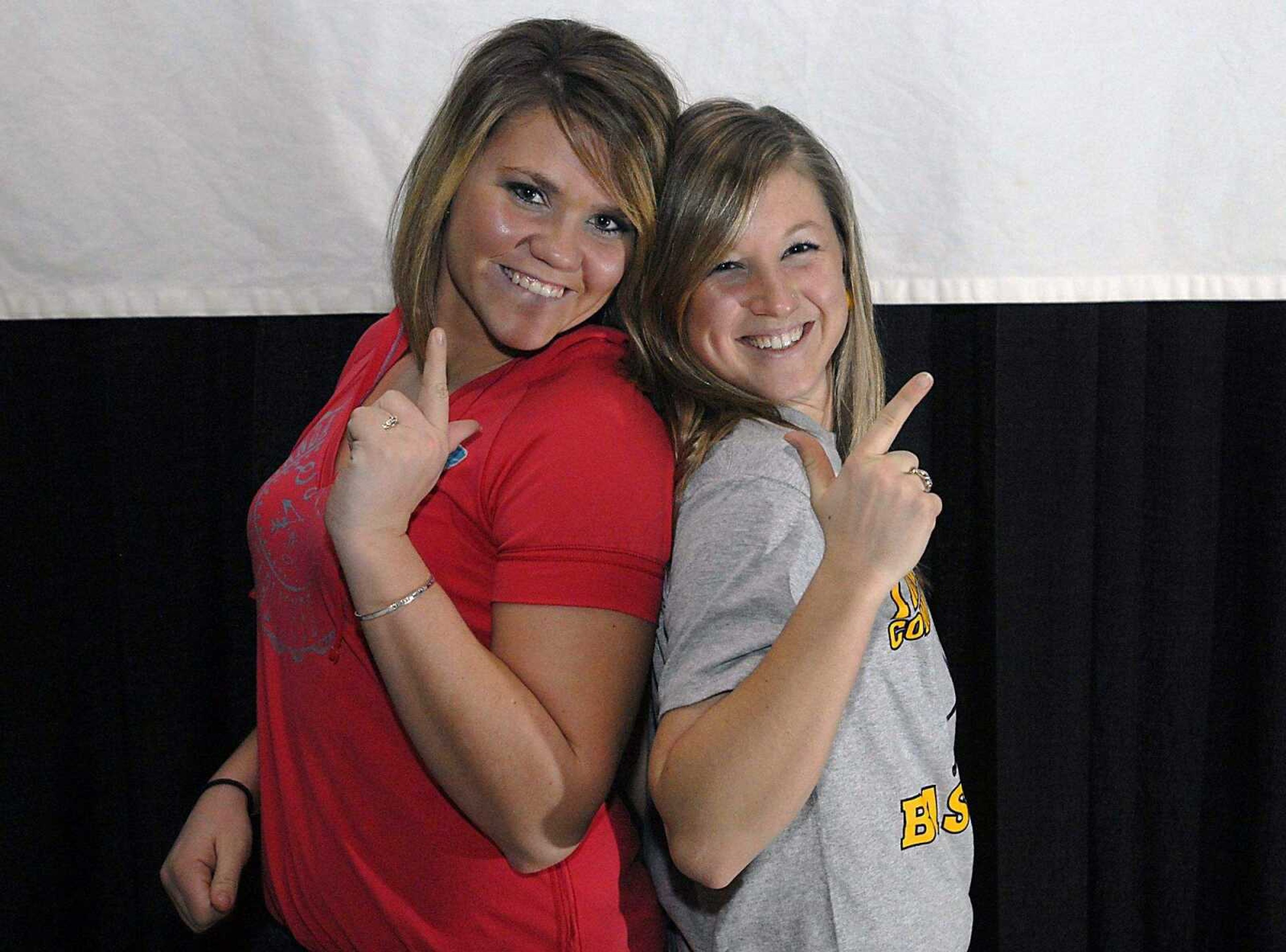 KIT DOYLE ~ kdoyle@semissourian.com
Fans at the Showdown at the Show Me Center.