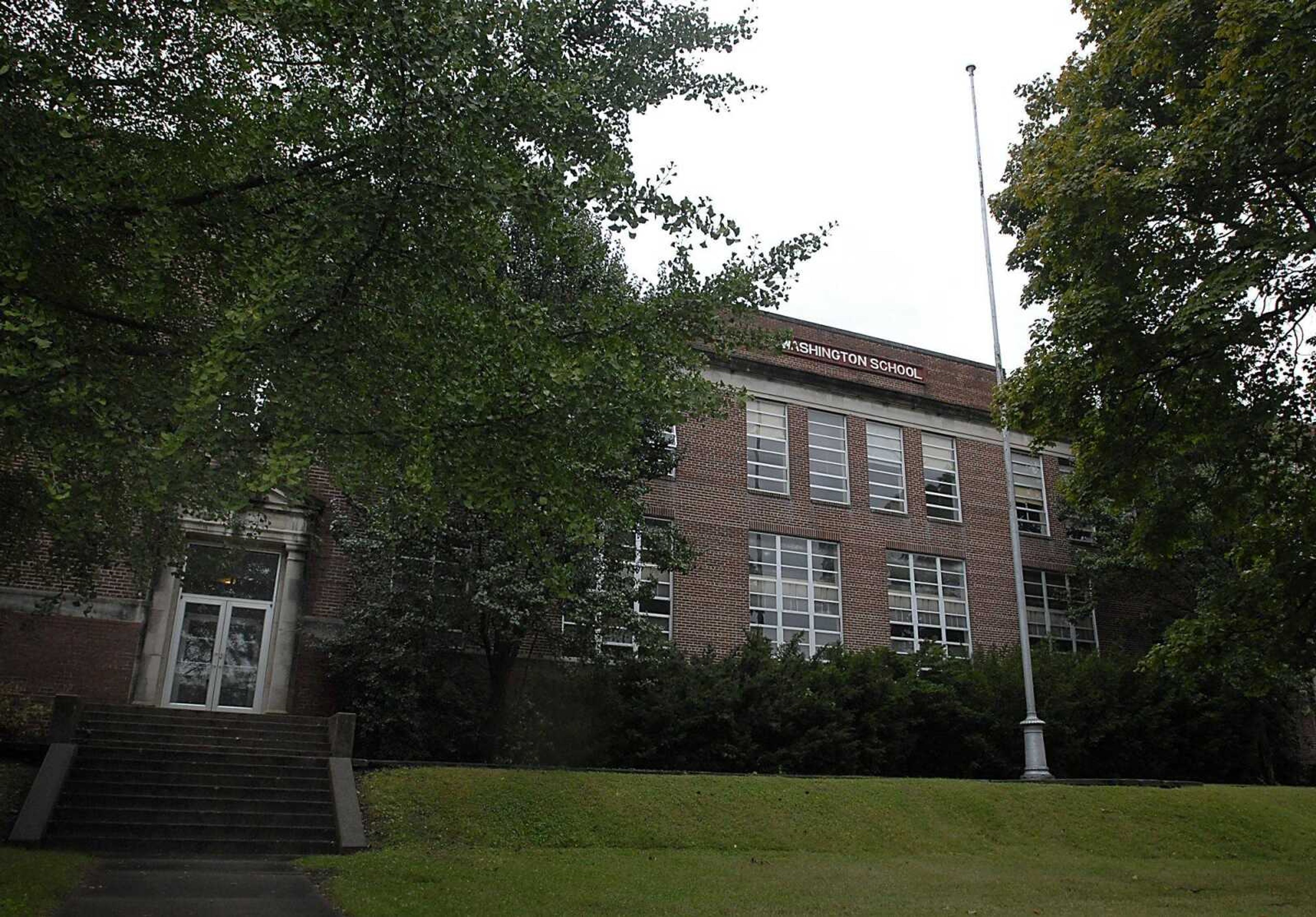 KIT DOYLE ~ kdoyle@semissourian.com
Rain comes down on old Washington School on N. Fountain St. in Cape Girardeau.