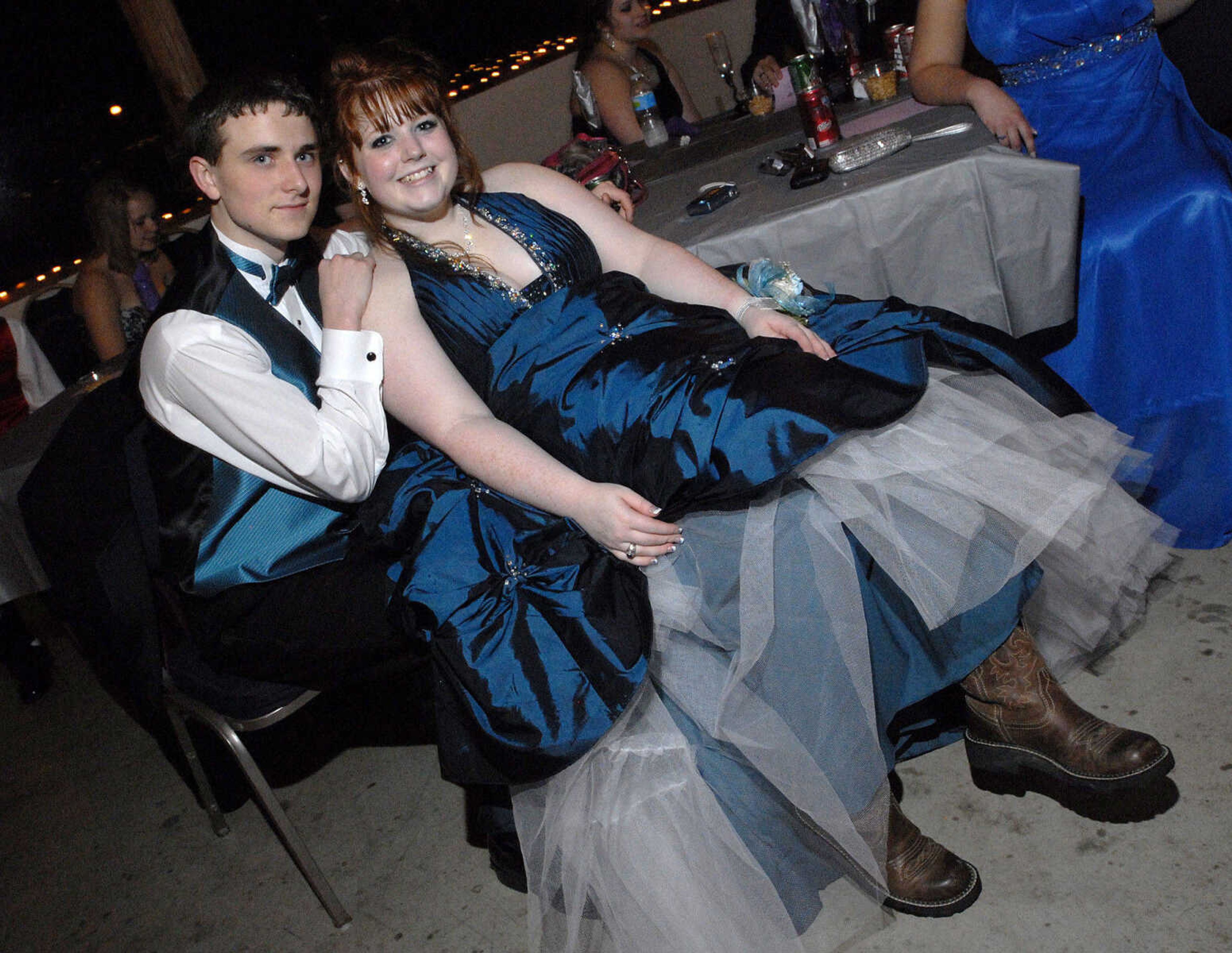 LAURA SIMON~lsimon@semissourian.com
Meadow Heights' prom "A Night to Remember" was held Saturday, April 30, 2011 at Deerfield Lodge.