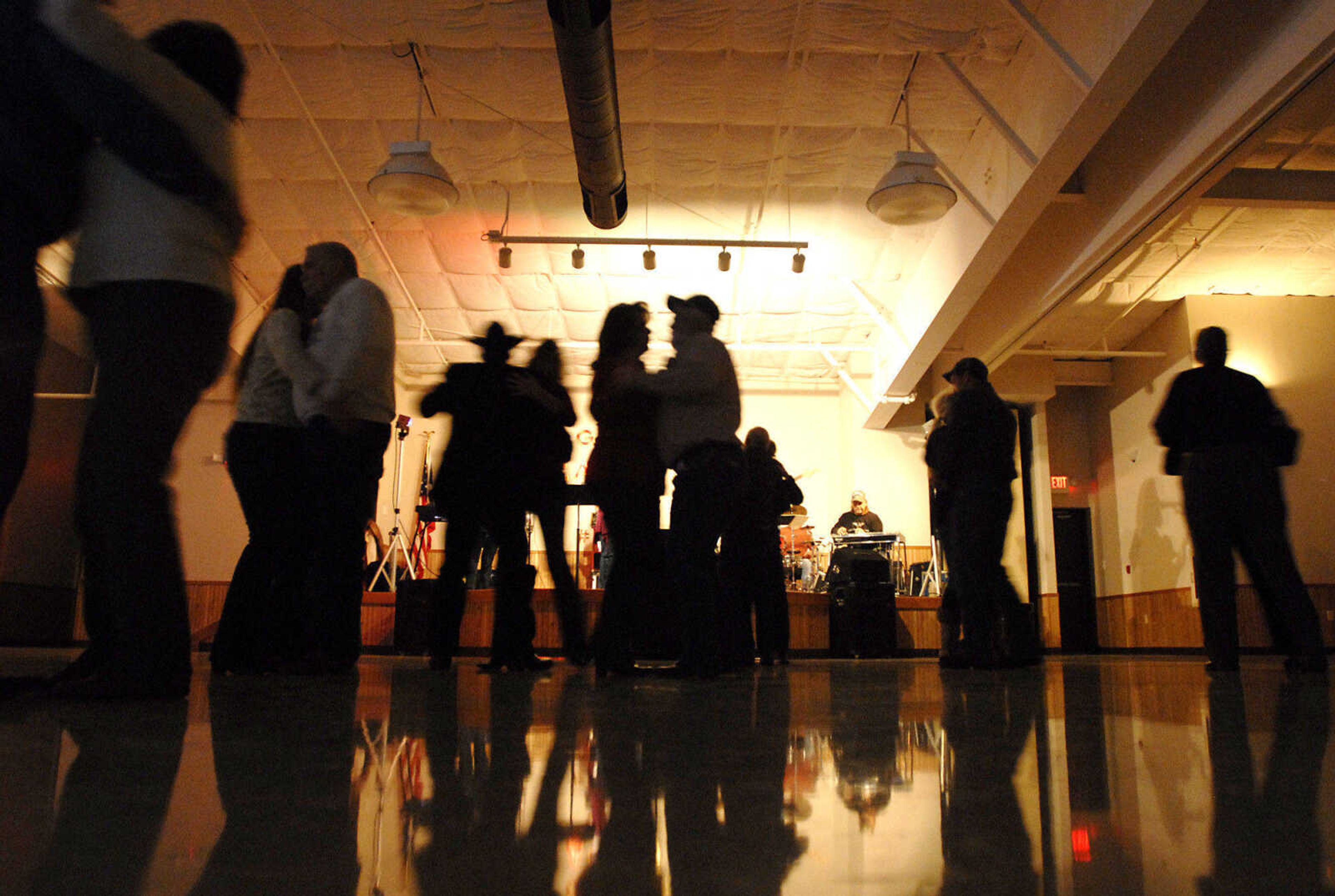 KRISTIN EBERTS ~ keberts@semissourian.com

Couples dance to the music of Bill Hulvey & Side Street Band with special guest Susan Anderson Bell during the Cape Eagles #3775 Valentine Dance on Saturday, Feb. 11, 2012. Proceeds from the event benefit the Dream Factory charity.