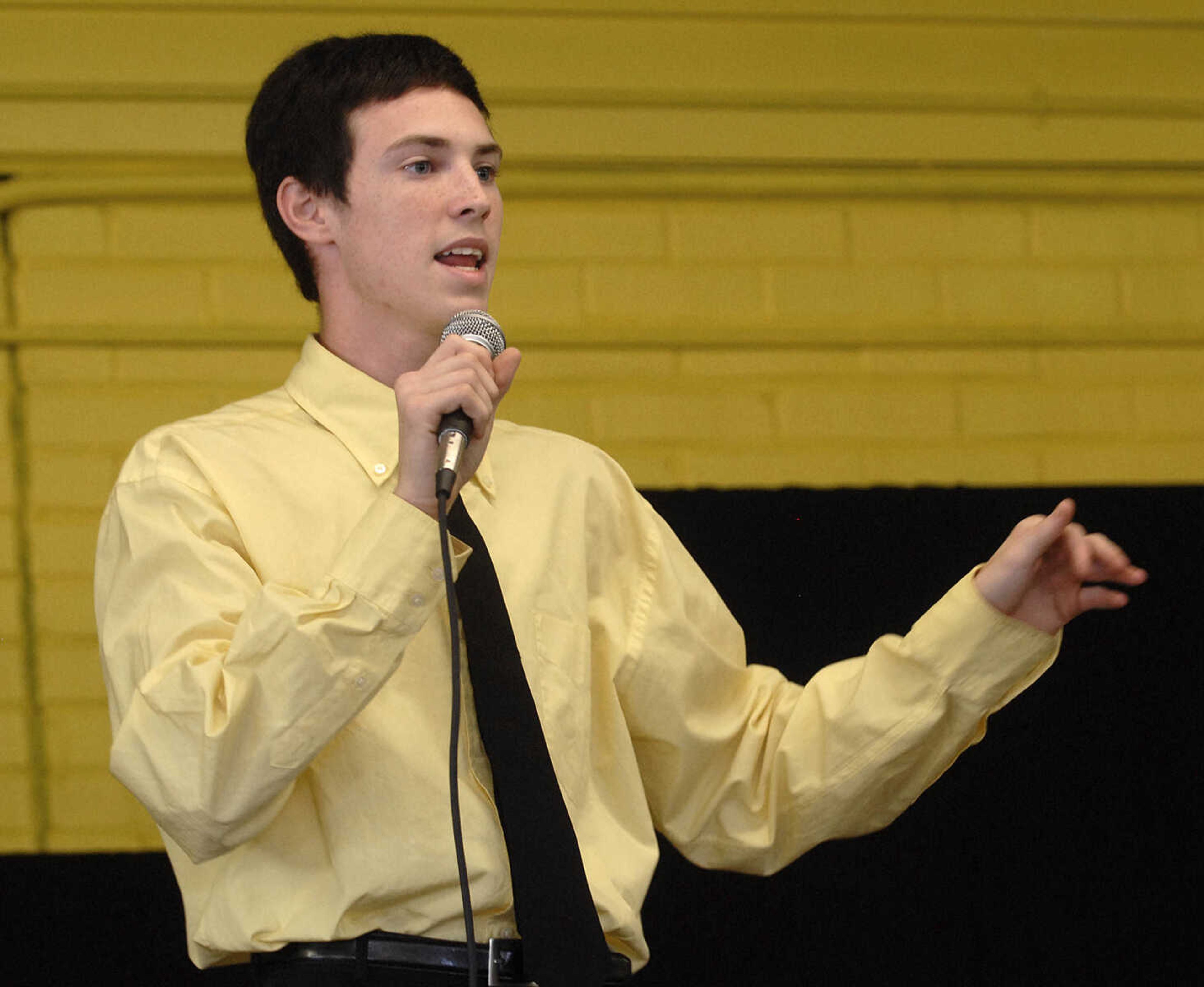 FRED LYNCH ~ flynch@semissourian.com
Kevin Harbison of Sikeston, Mo. performs "Fever" in the senior division of the talent show at the New Hamburg Picnic. Harbison won first place.