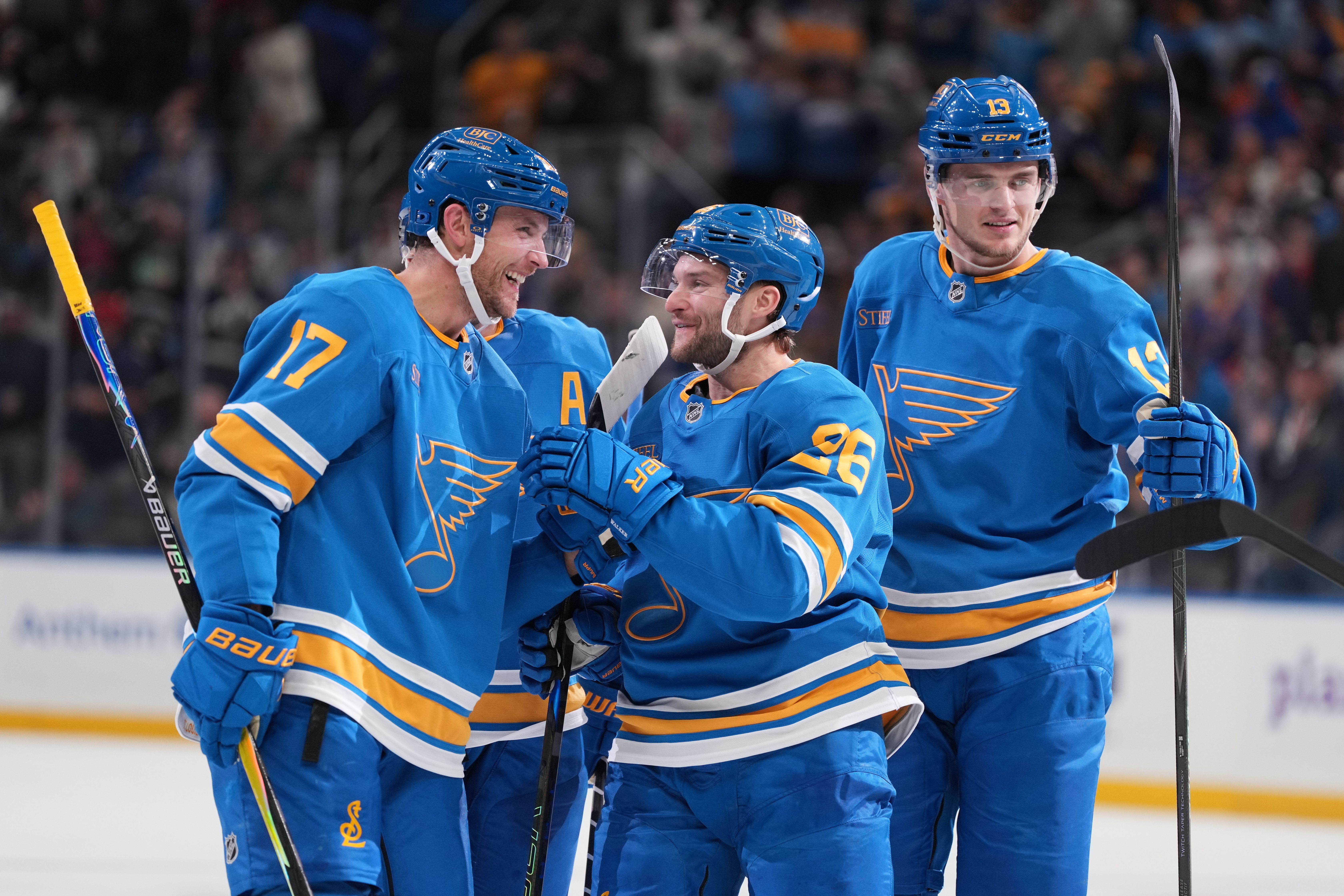 Zegras' 2 goals, shootout winner lift Flyers over Blues 6-5