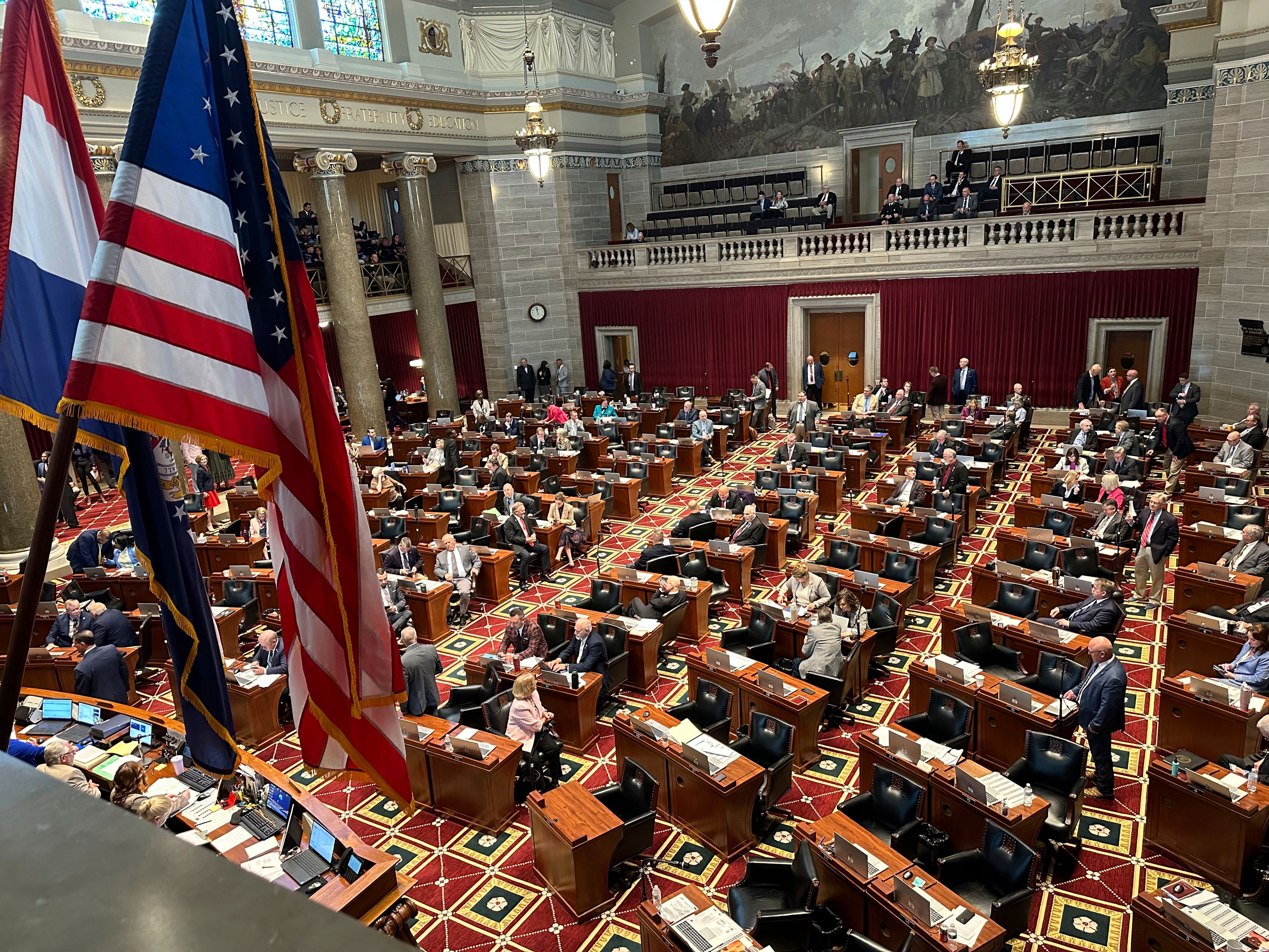 Missouri poised to become first U.S. state to exempt stock sale profits from income taxes