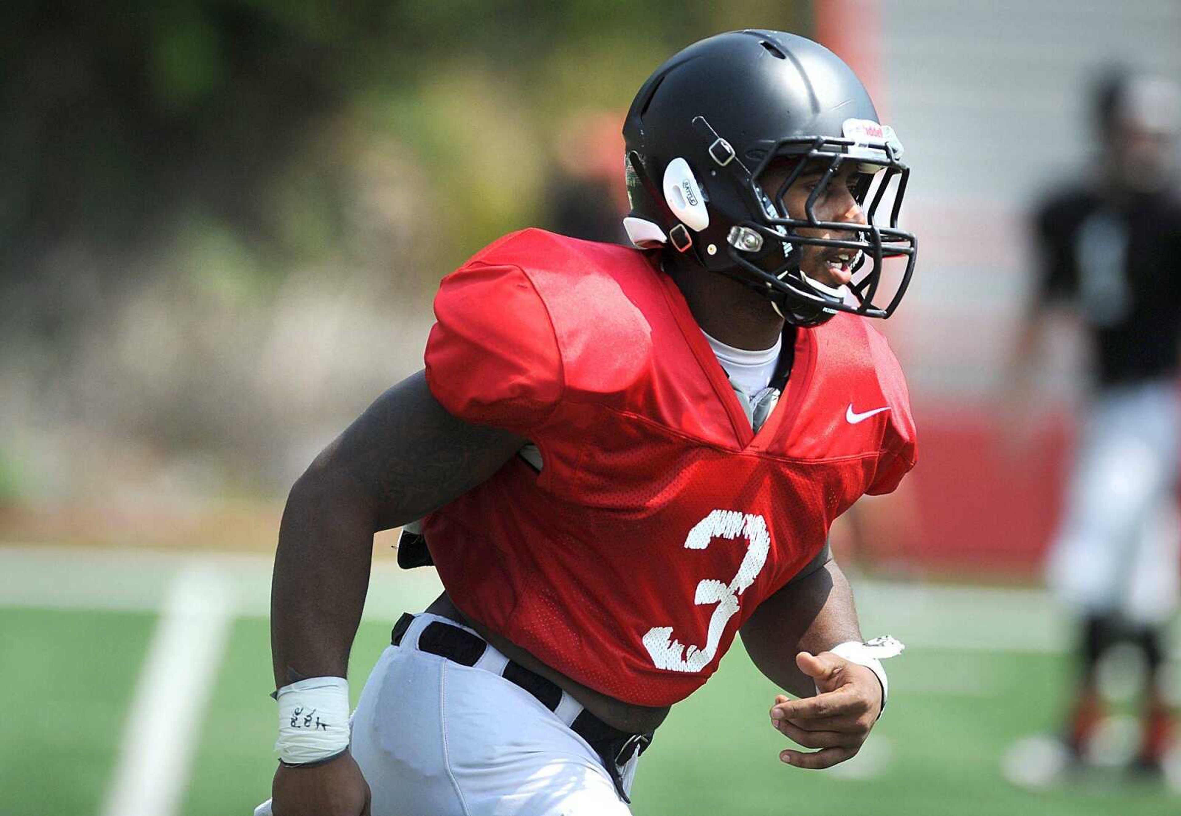 Southeast running back Lennies McFerren runs a practice drill, Tuesday, Aug. 5, 2014, at Houck Stadium. (Laura Simon)