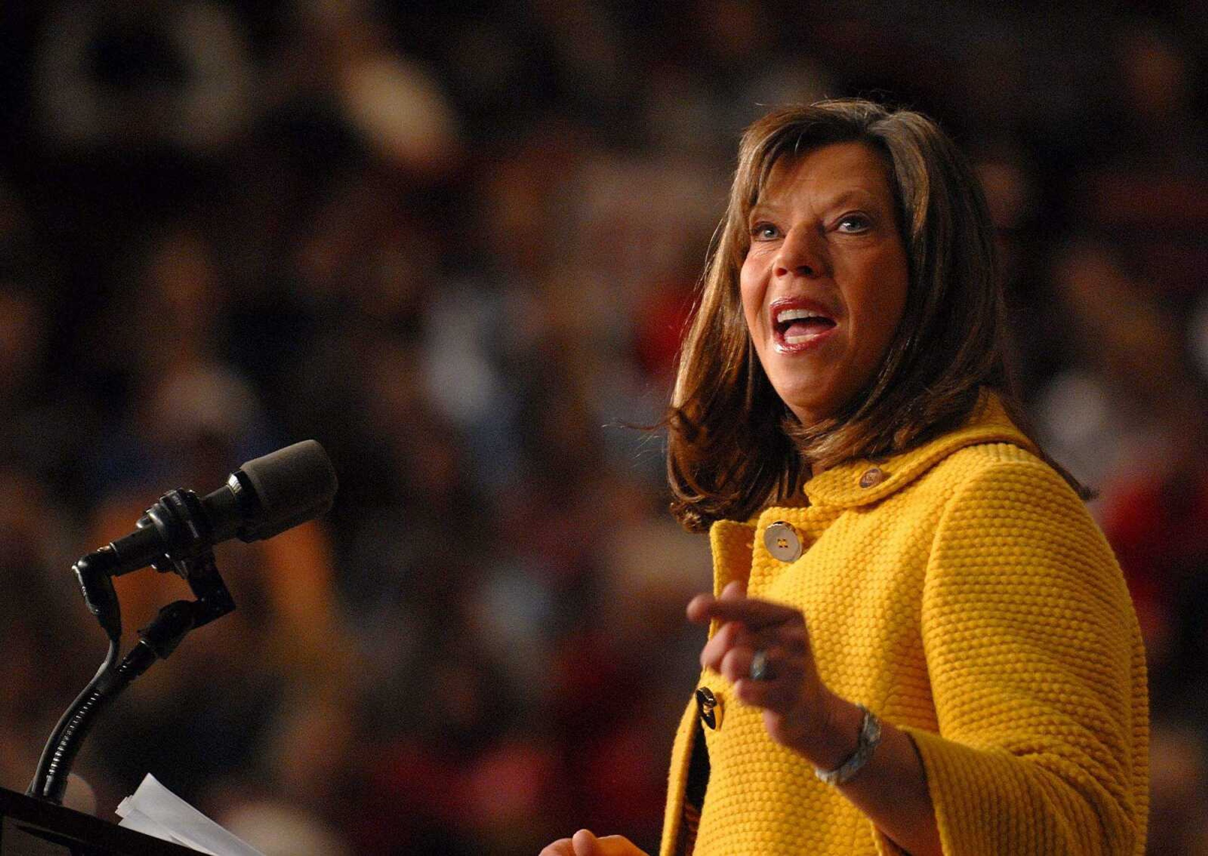 AARON EISENHAUER ~ aeisenhauer@semissourian.com
Rep. Jo Ann Emerson talks to the crowd before introducing Alaska Governor Sarah Palin.