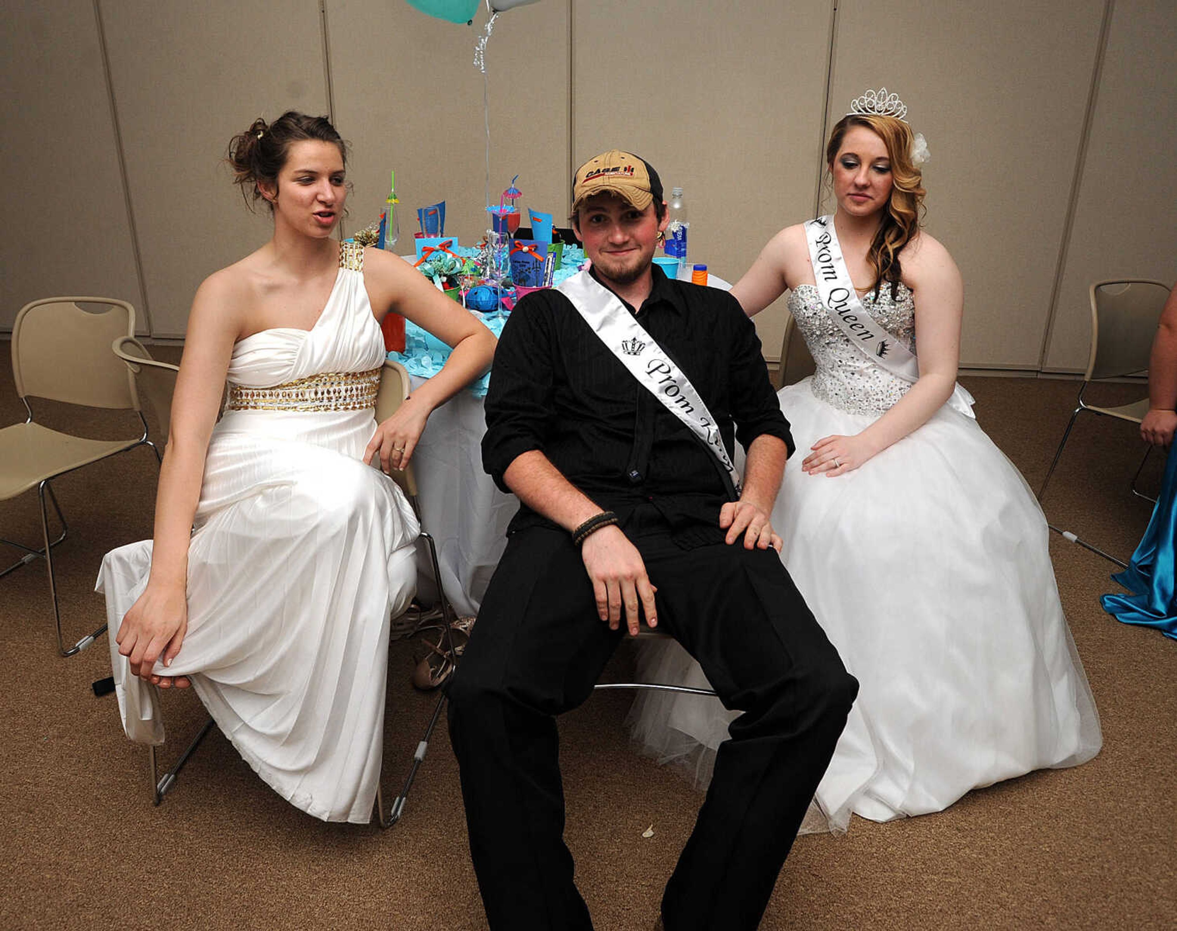 LAURA SIMON ~ lsimon@semissourian.com

Zalma High School held its prom Saturday night, April 26, 2014, at the Osage Centre in Cape Girardeau.