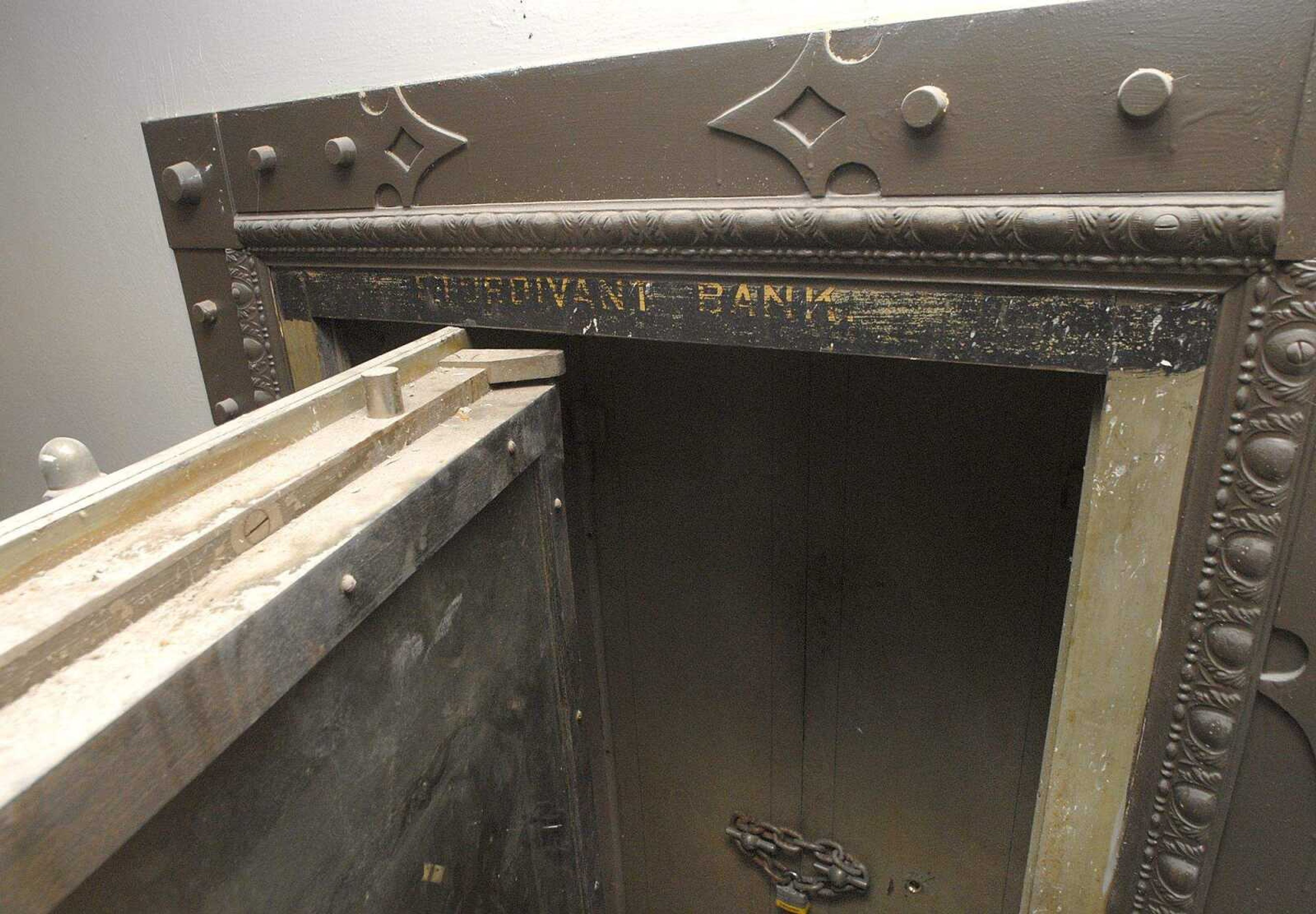 FRED LYNCH ~ flynch@semissourian.com
The old Sturdivant Bank vault remains in the basement at the old Schultz School.