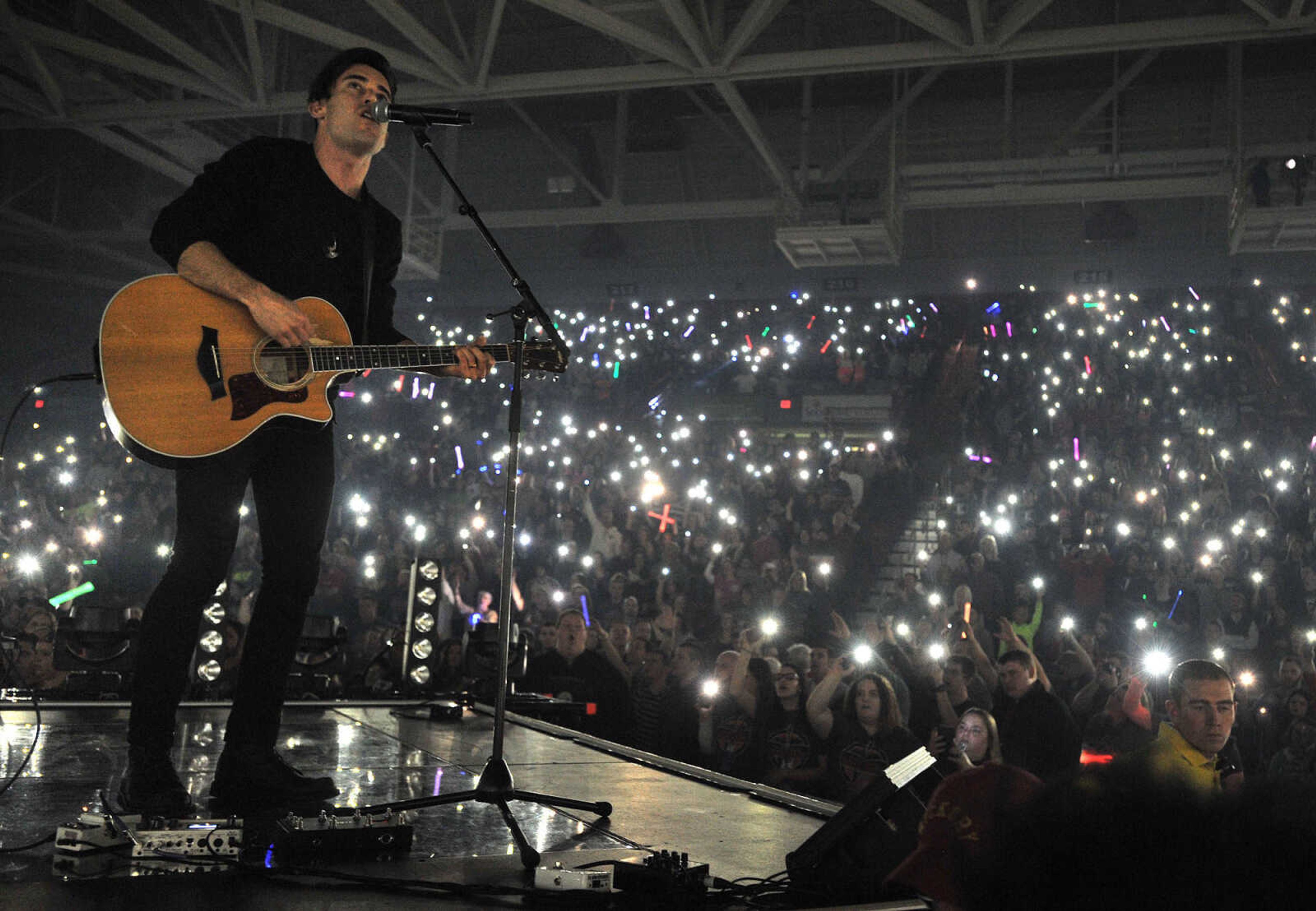 FRED LYNCH ~ flynch@semissourian.com
Jeremy Camp at the Rock & Worship Roadshow on Saturday night, Feb. 13, 2016 at the Show Me Center.