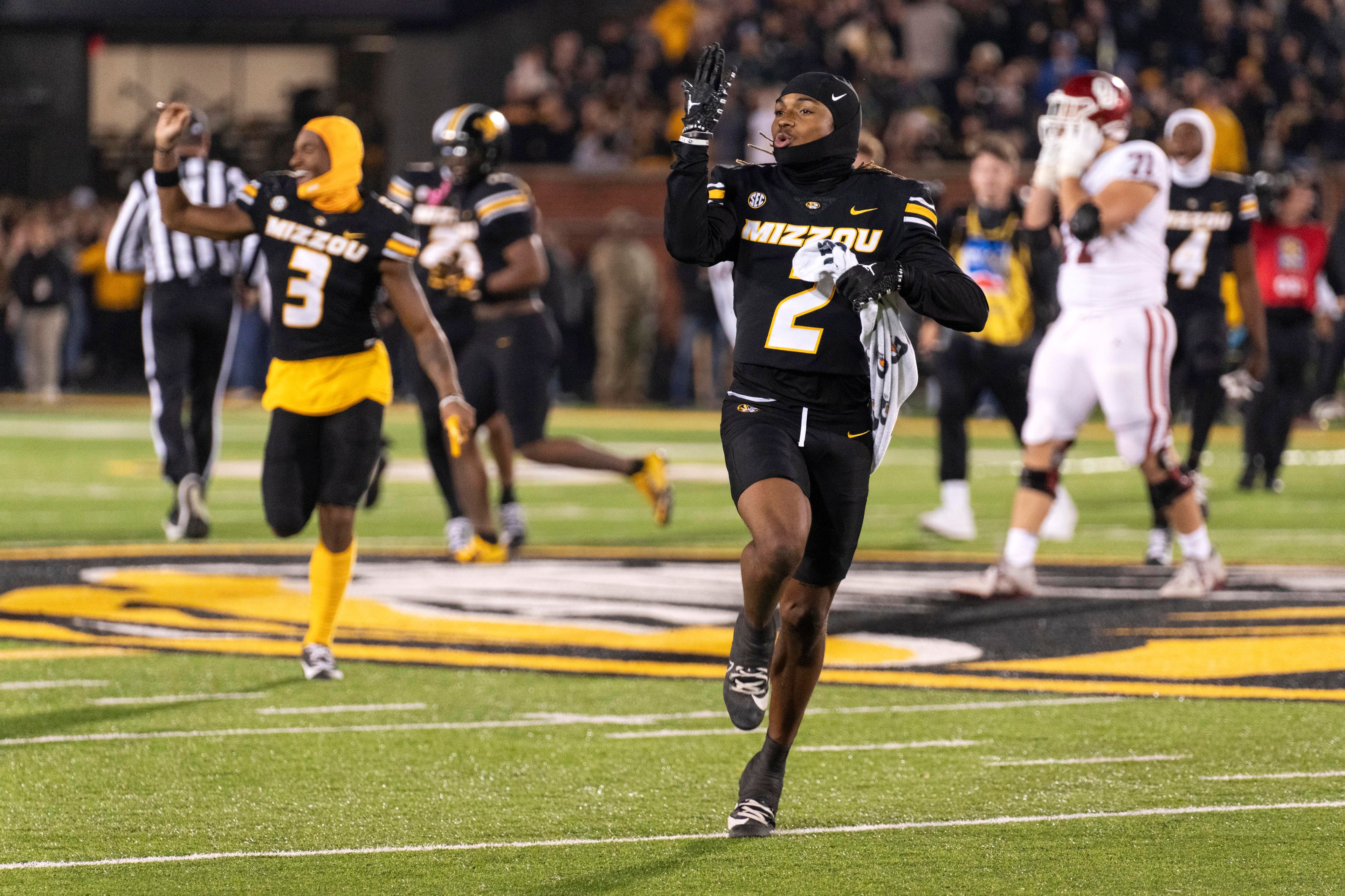 Missouri wide receiver Marquis Johnson (2) blows kisses to the Oklahoma bench as the final seconds tick off the clock in an NCAA college football game Saturday, Nov. 9, 2024, in Columbia, Mo. Missouri won 30-23. (AP Photo/L.G. Patterson)