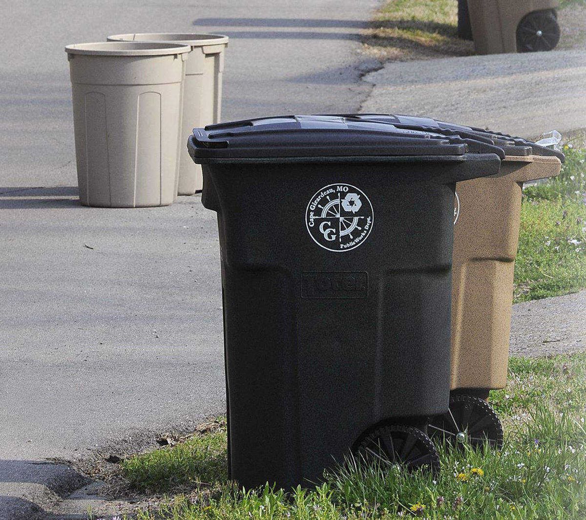 Trash bins may be in future for Jackson trash pickup