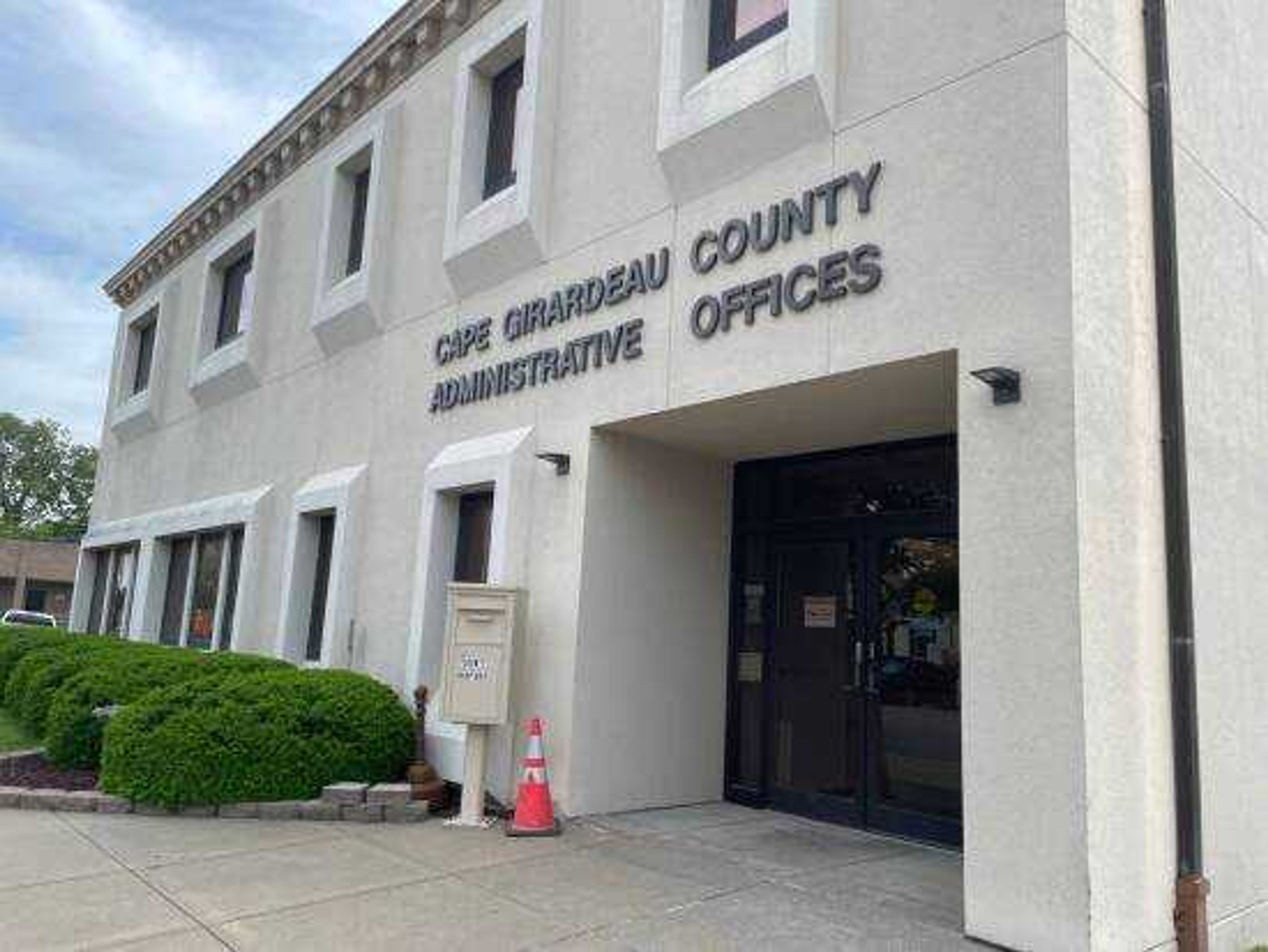 The Cape Girardeau County Commission approved new contracts and other agreements for mental health funding, election space rental and lands records during their Monday, Sept. 16 meeting. 