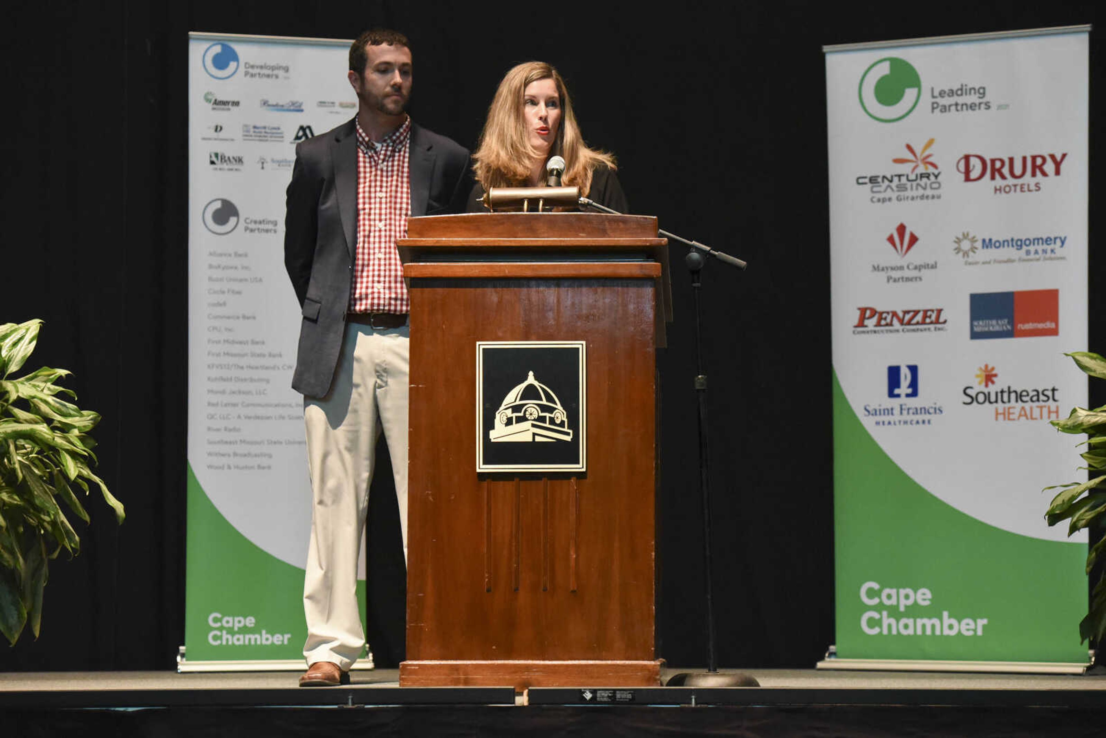 Laura Coalter Parker introduces one of the award recipients during the 2021 Annual Cape Chamber Dinner Thursday, Oct. 21, at the Show Me Center in Cape Girardeau.