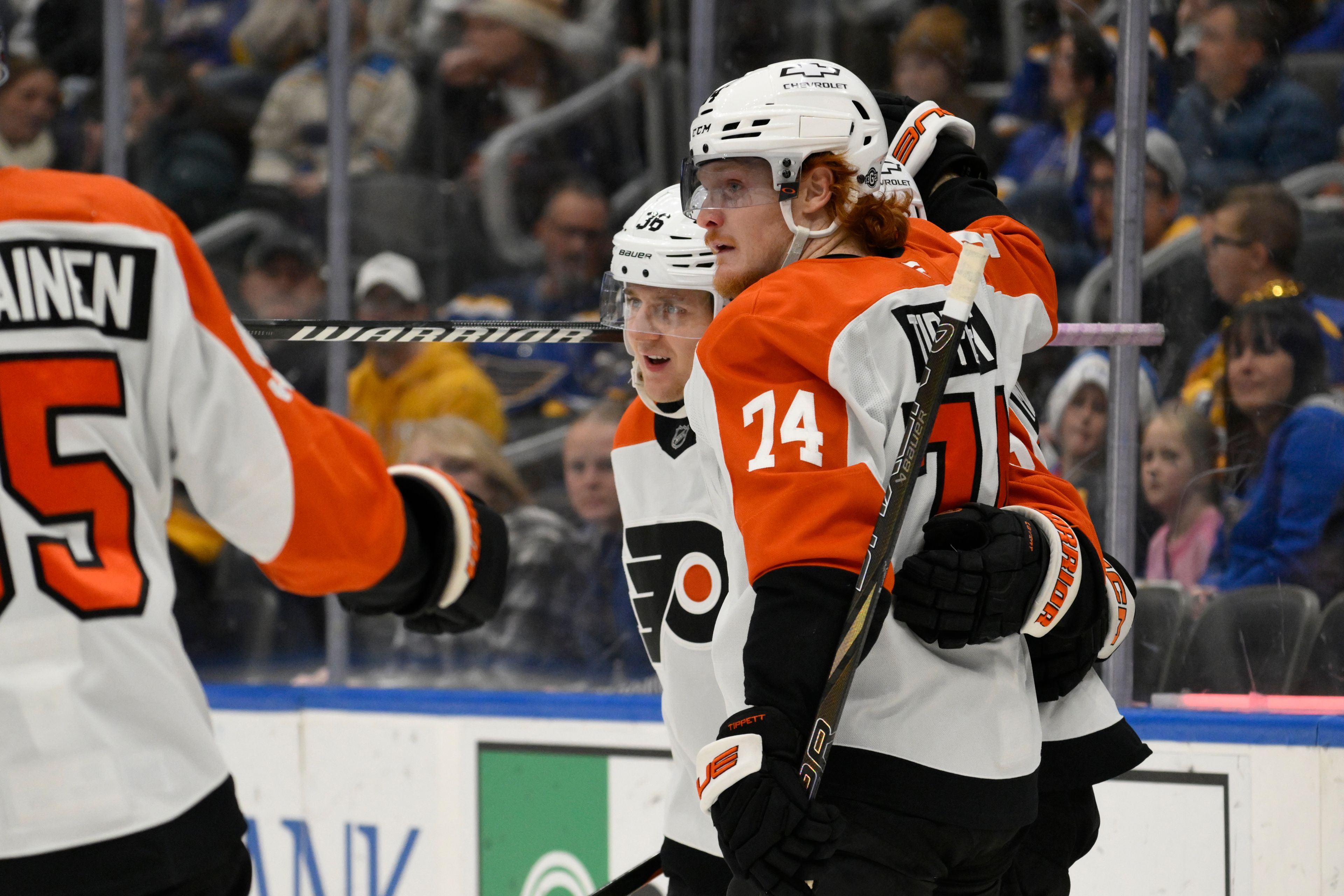 Michkov scores in OT to give Flyers 3-2 victory over Blues