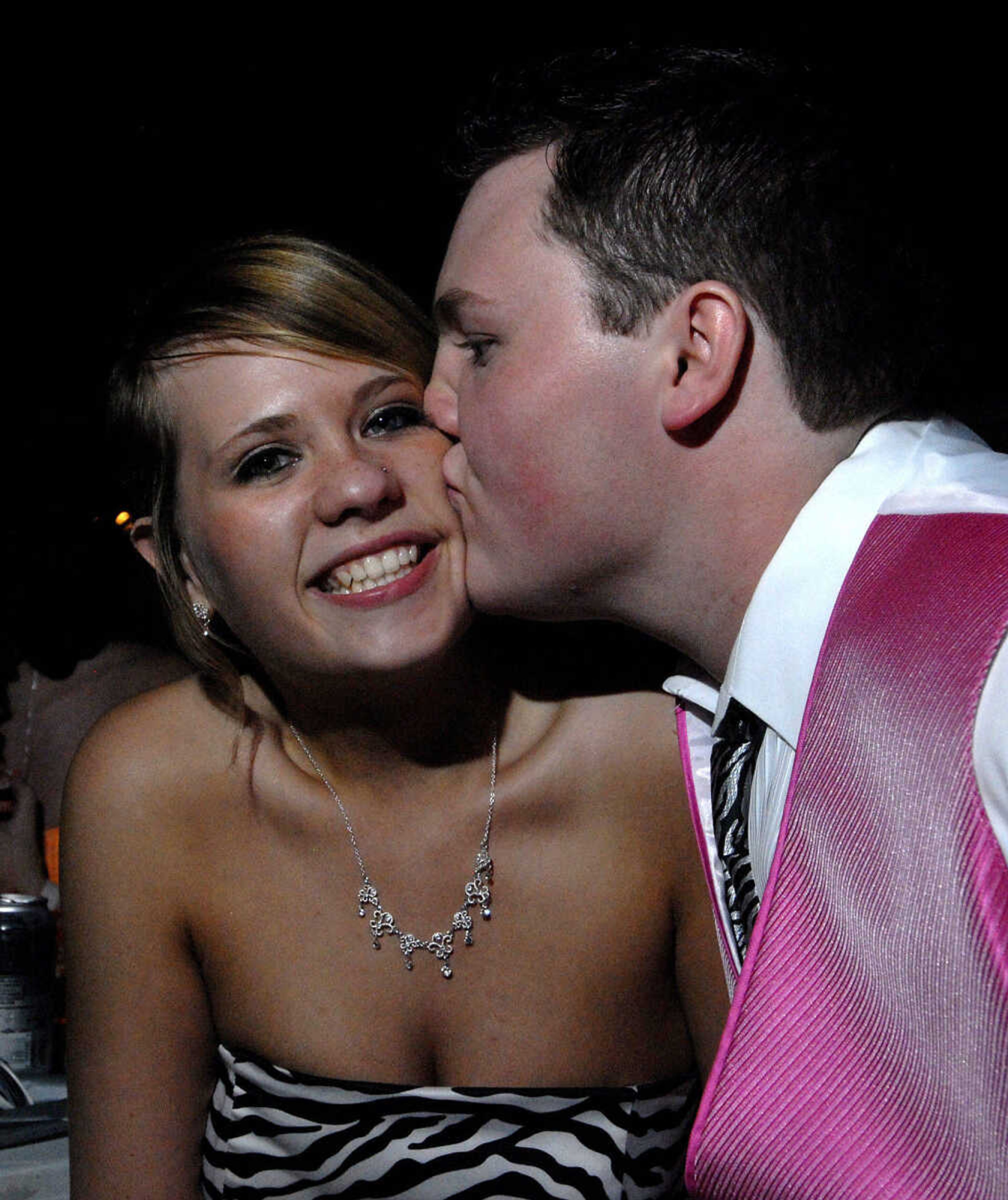 LAURA SIMON~lsimon@semissourian.com
Meadow Heights' prom "A Night to Remember" was held Saturday, April 30, 2011 at Deerfield Lodge.