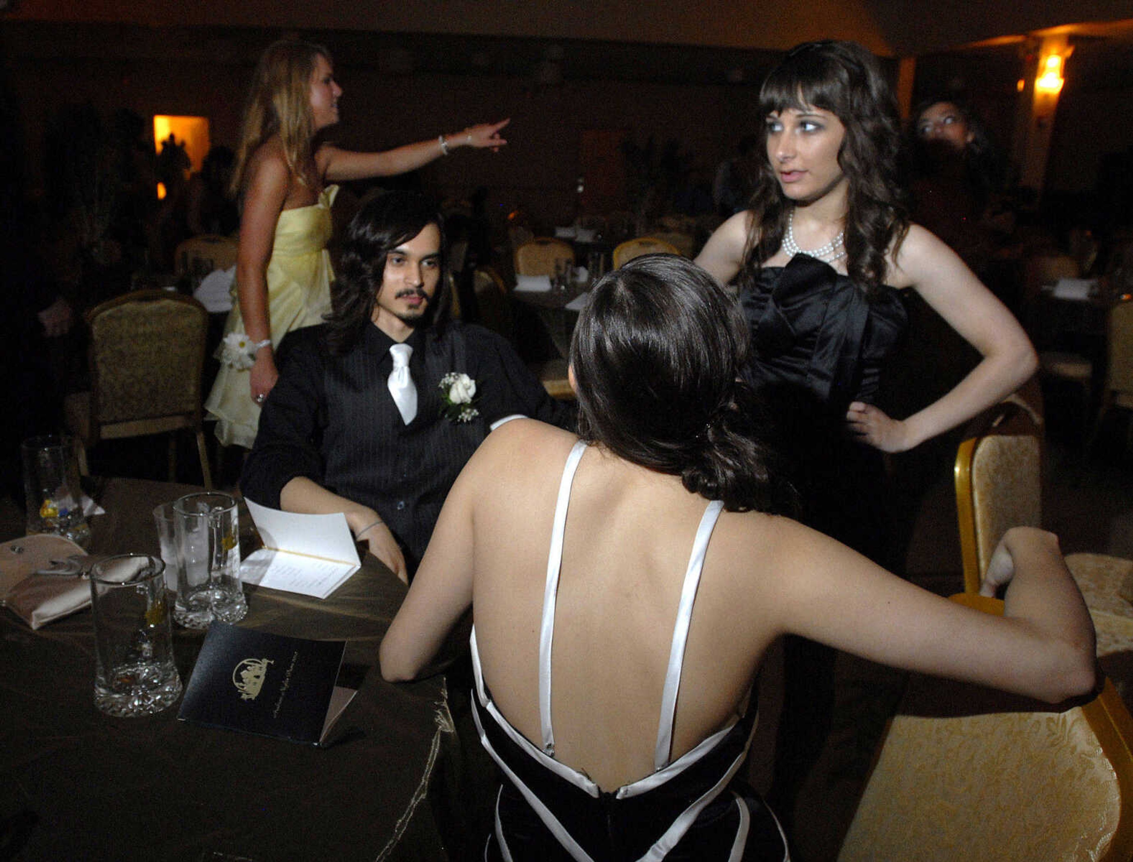 LAURA SIMON~lsimon@semissourian.com
Cape Central High School "Arabian Nights" Prom May 1, 2010.