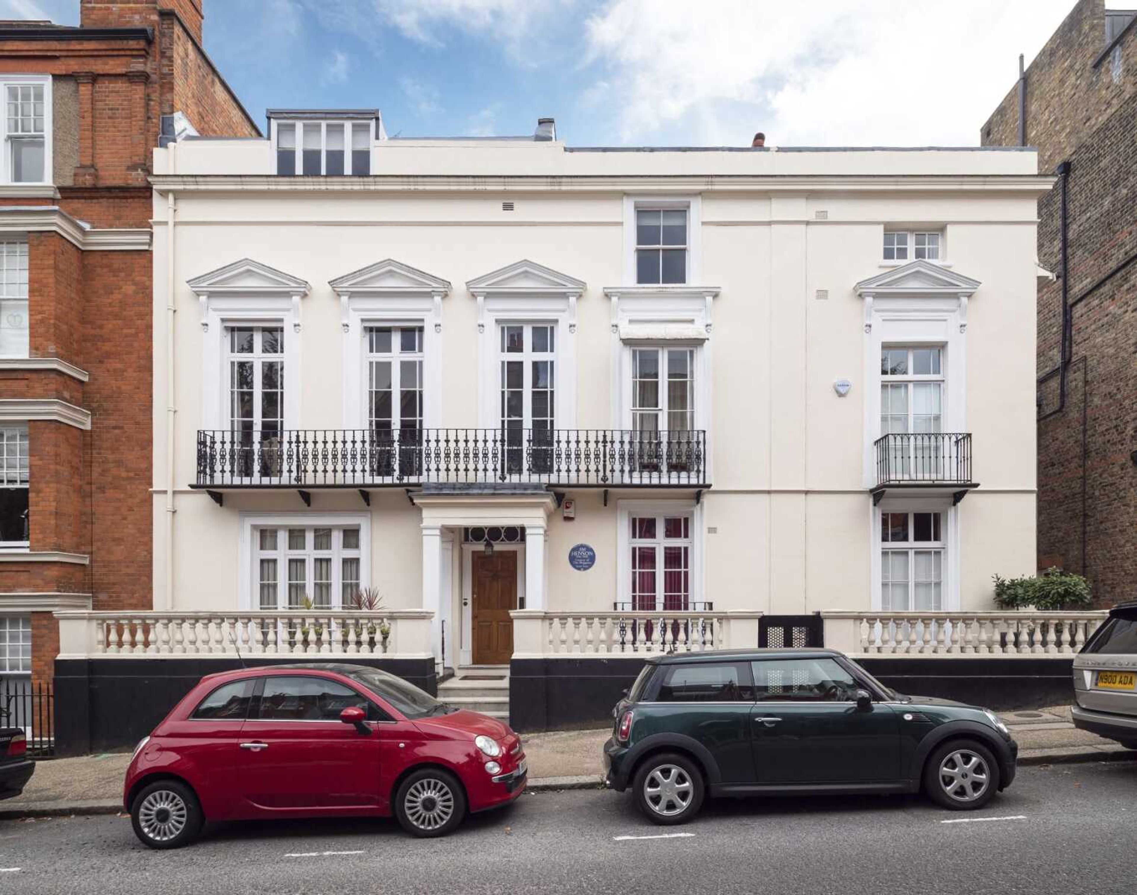 The former London home of Jim Henson, creator of The Muppets, who has been honoured with a blue plaque.