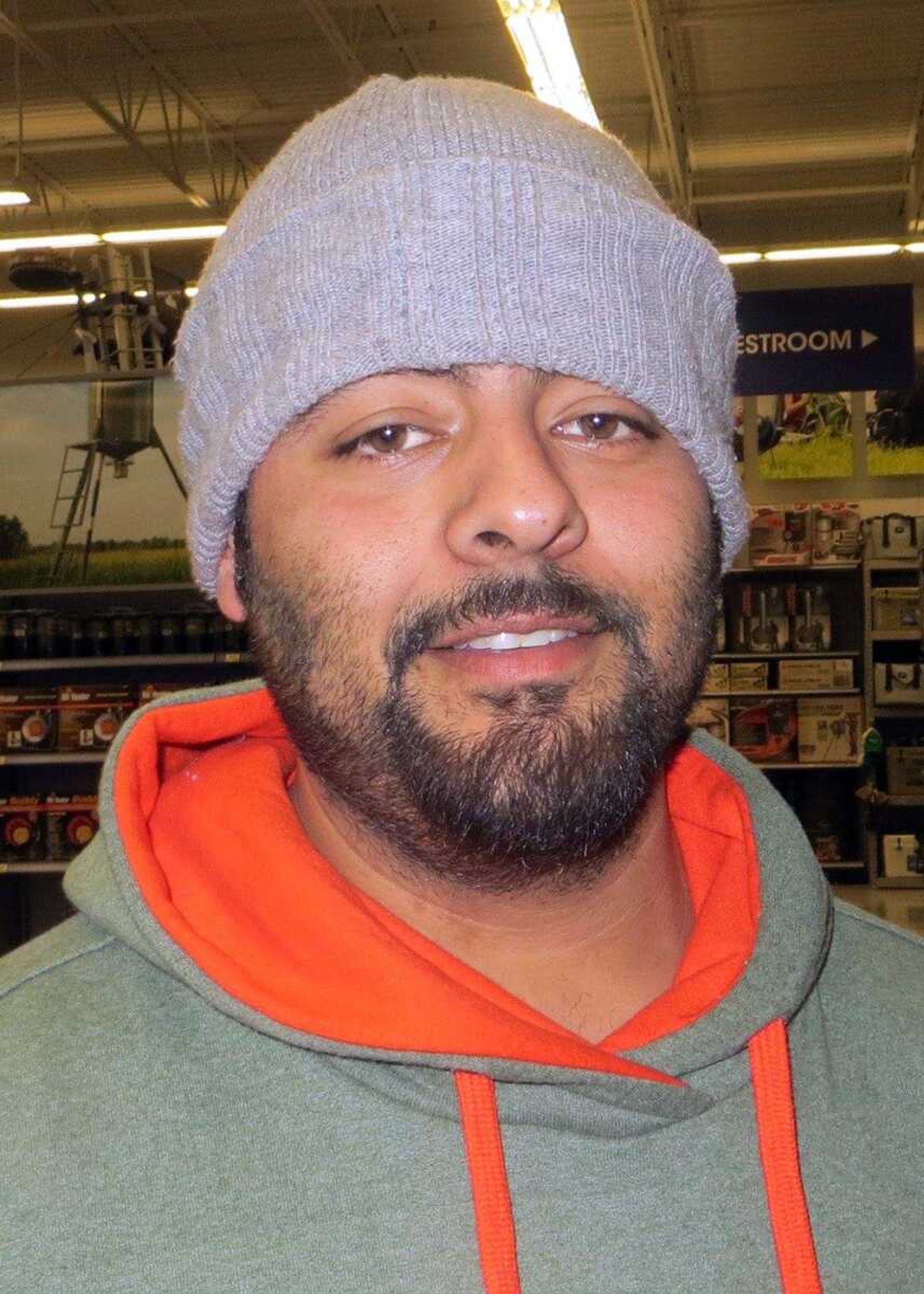 Fernando Viera, O'Fallon, Mo., commercial painter