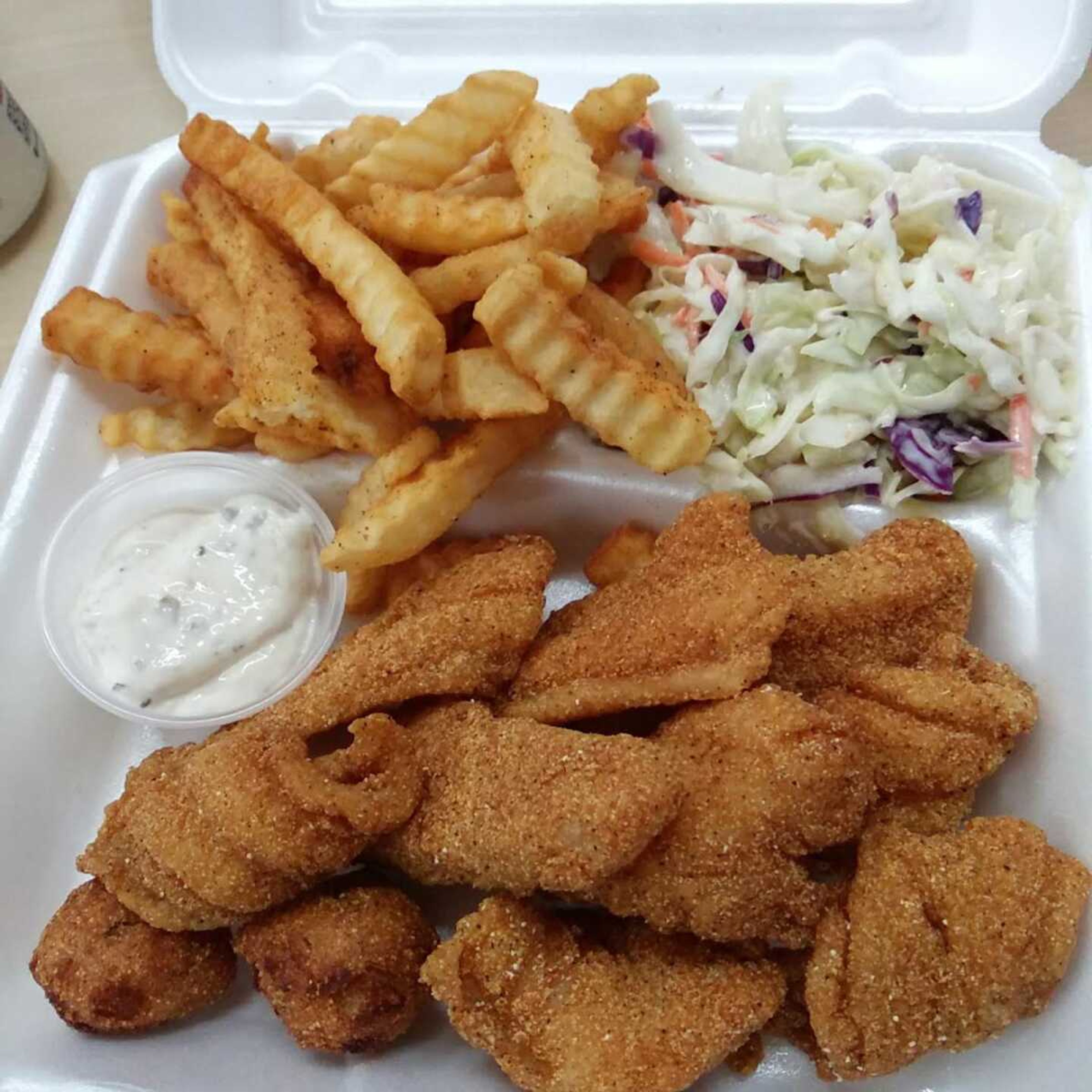 Full Throttle Concessions is at Armstrong Outdoors every Friday, offering up this generous and beautiful fish plate.