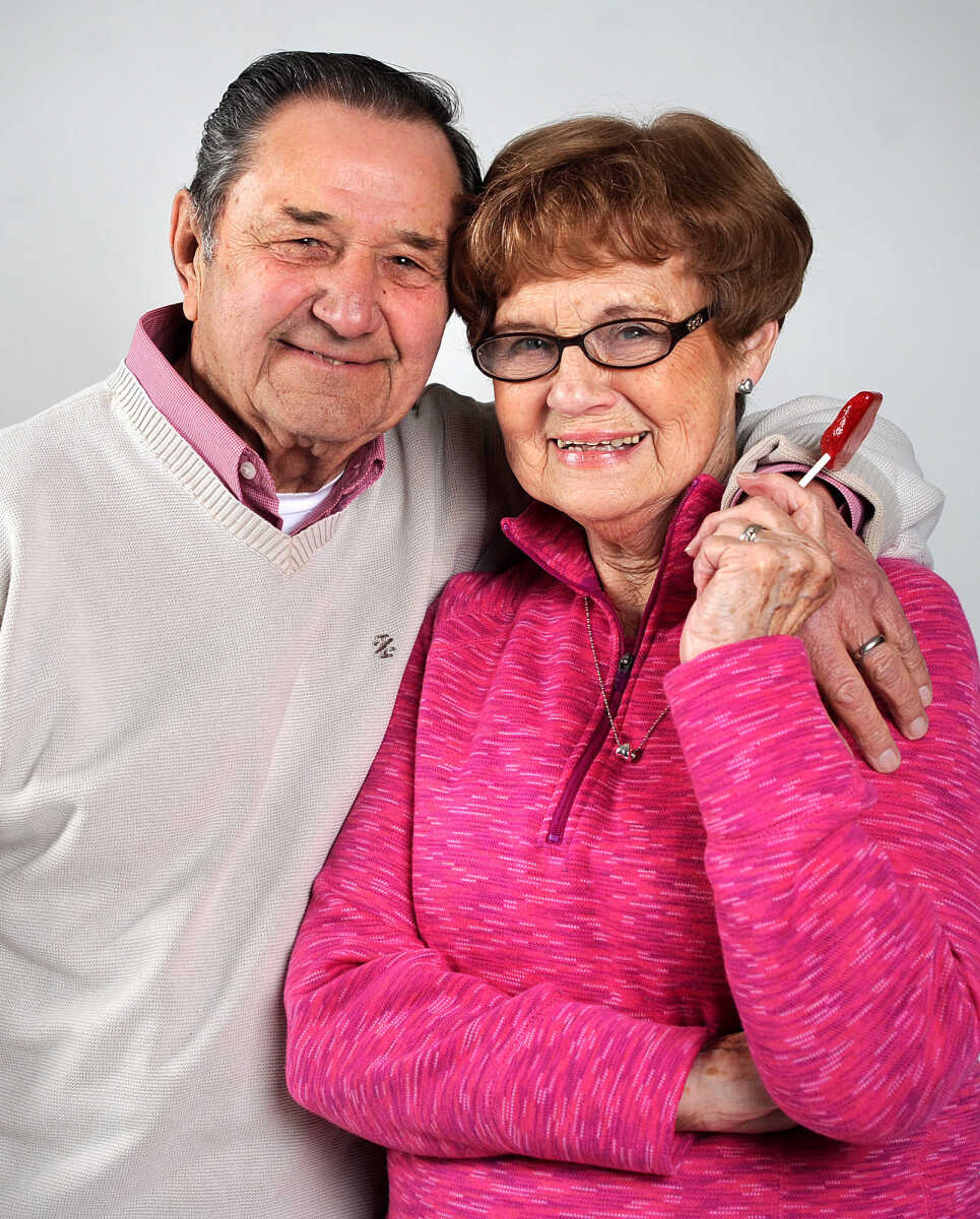 LAURA SIMON ~ lsimon@semissourian.com

Chip and Nancy Janet