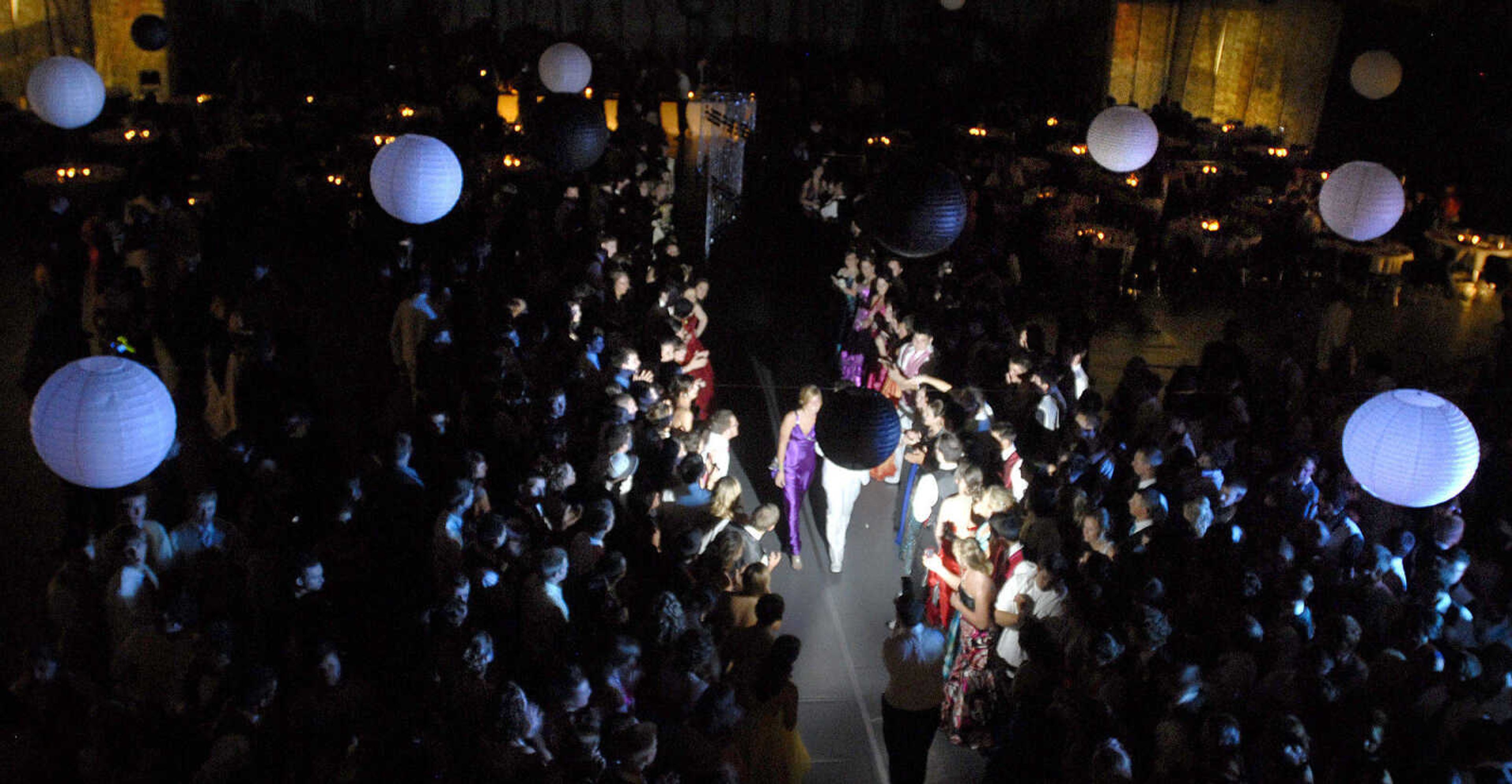 LAURA SIMON~lsimon@semissourian.com
Jackson High School Prom Saturday, May 8, 2010.