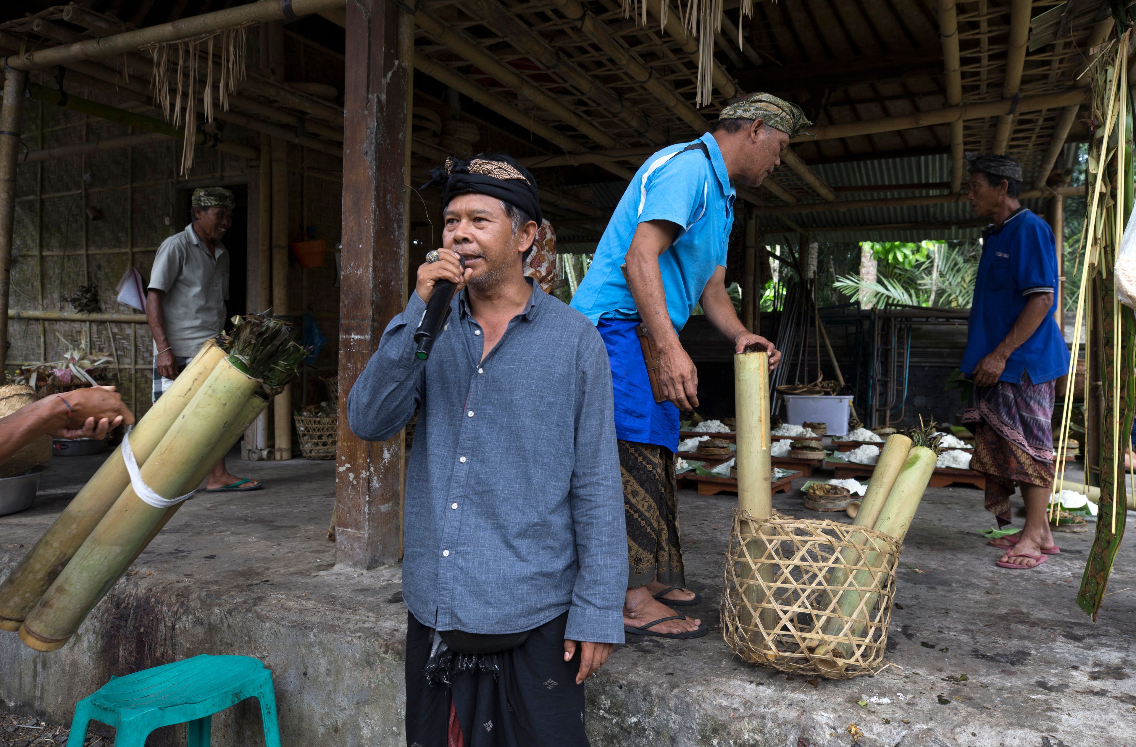 Nyoman Subrata, traditional chief of Geriana Kauh village, thanks villagers for participating in Ngusaba Goreng at Geriana Kauh village, Karangasem, Bali, Indonesia, Thursday, Nov. 21, 2024. (AP Photo/Firdia Lisnawati)