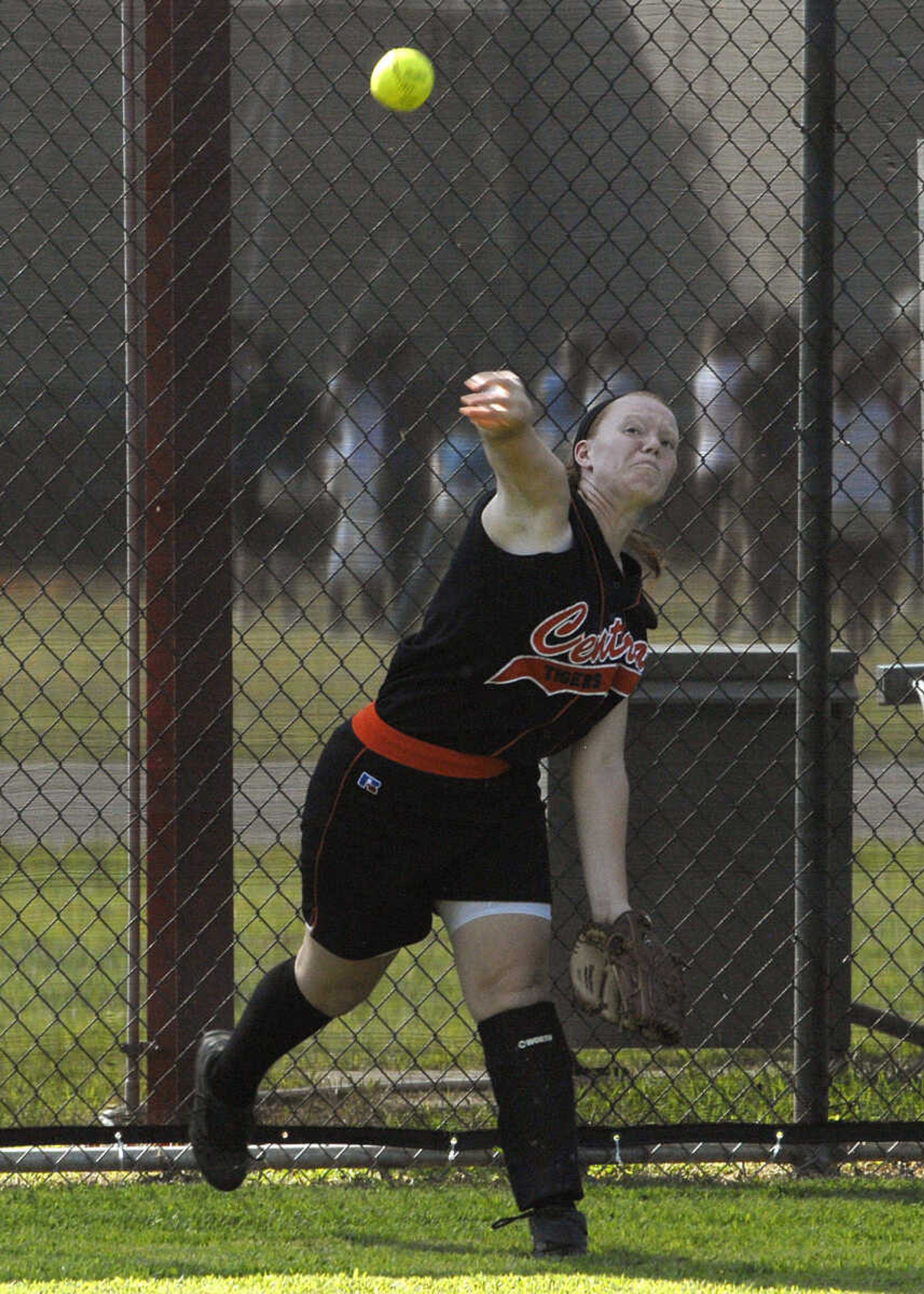 FRED LYNCH ~ flynch@semissourian.com
Central leftfielder Kaylyn Bohnert throws a ball hit by Perryville's Lexi Rollet in the second inning Monday at Central.