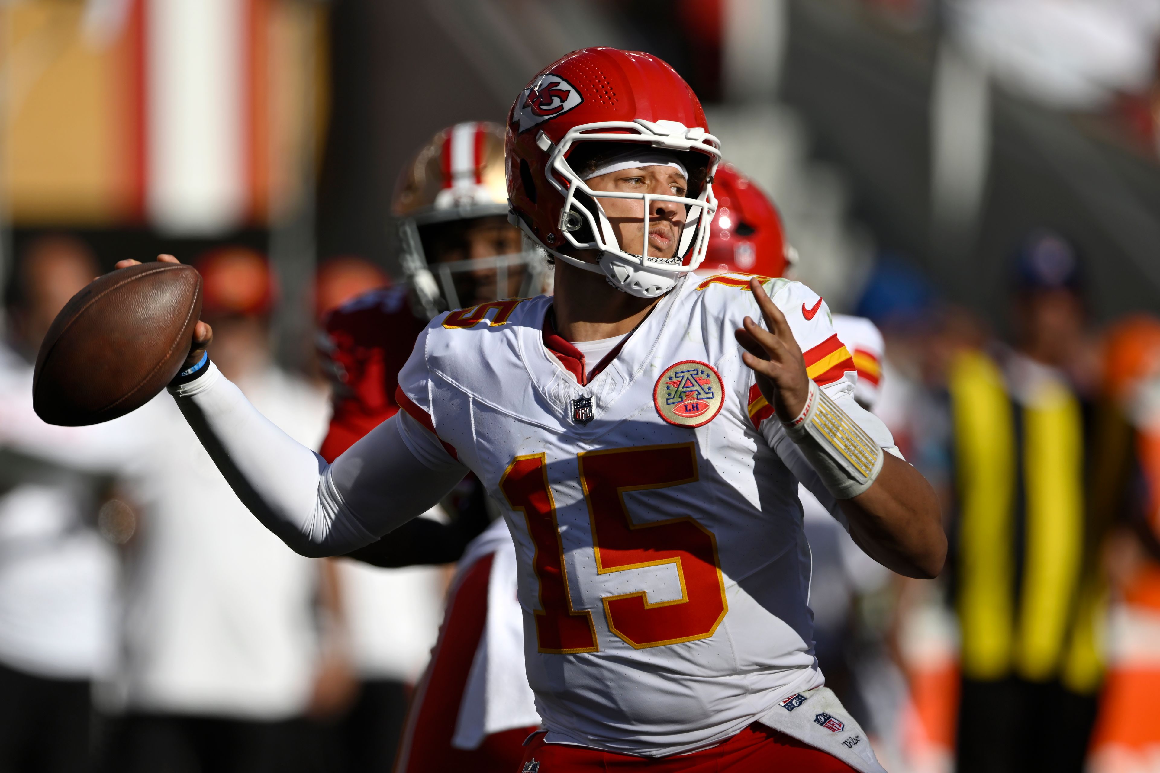 On Football: Crafty Chiefs keep winning despite Mahomes' struggles and others' injuries