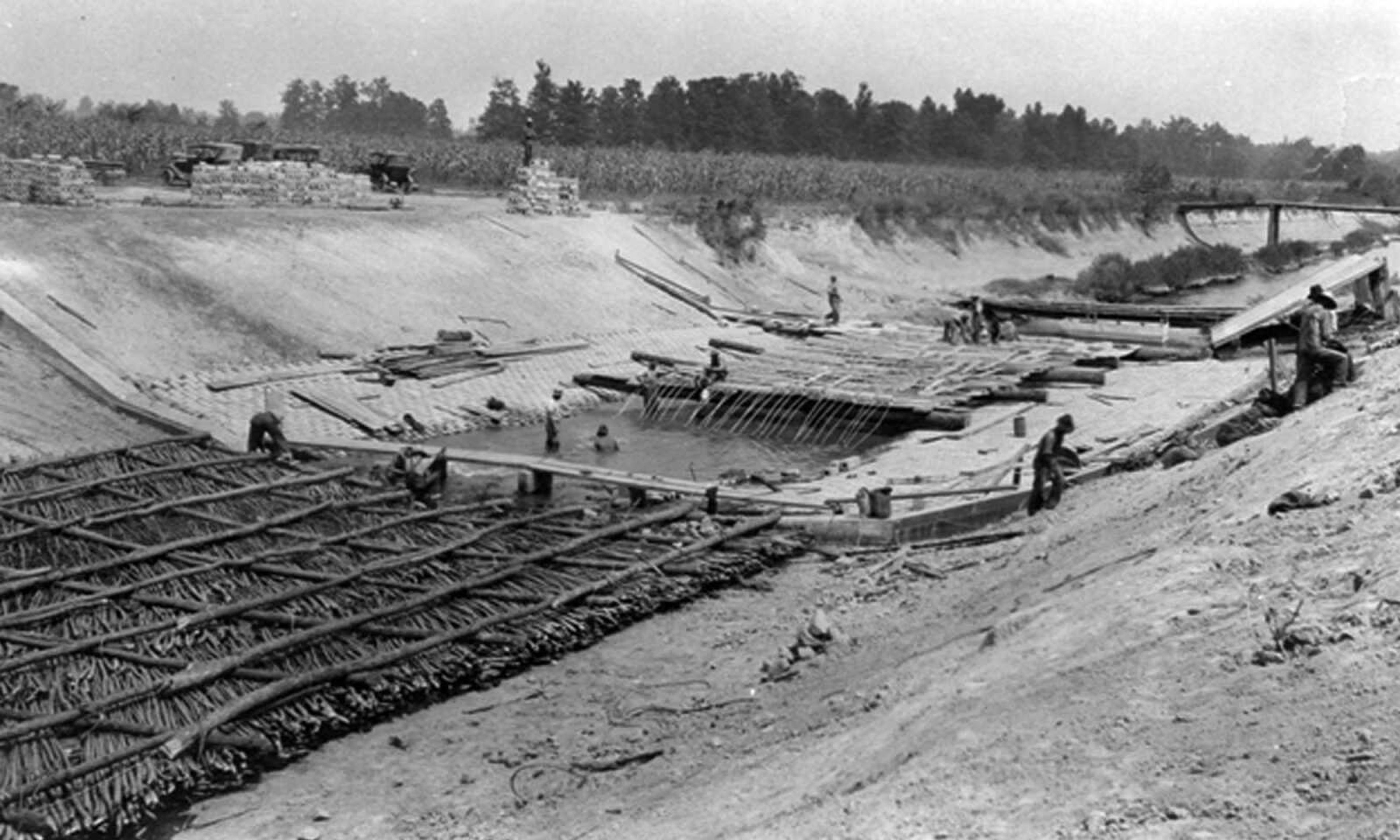 Headwater Diversion Channel, circa 1925, built by the Little River Drainage District. (Photo courtesy Special Collections and Archives, Southeast Missouri State University)