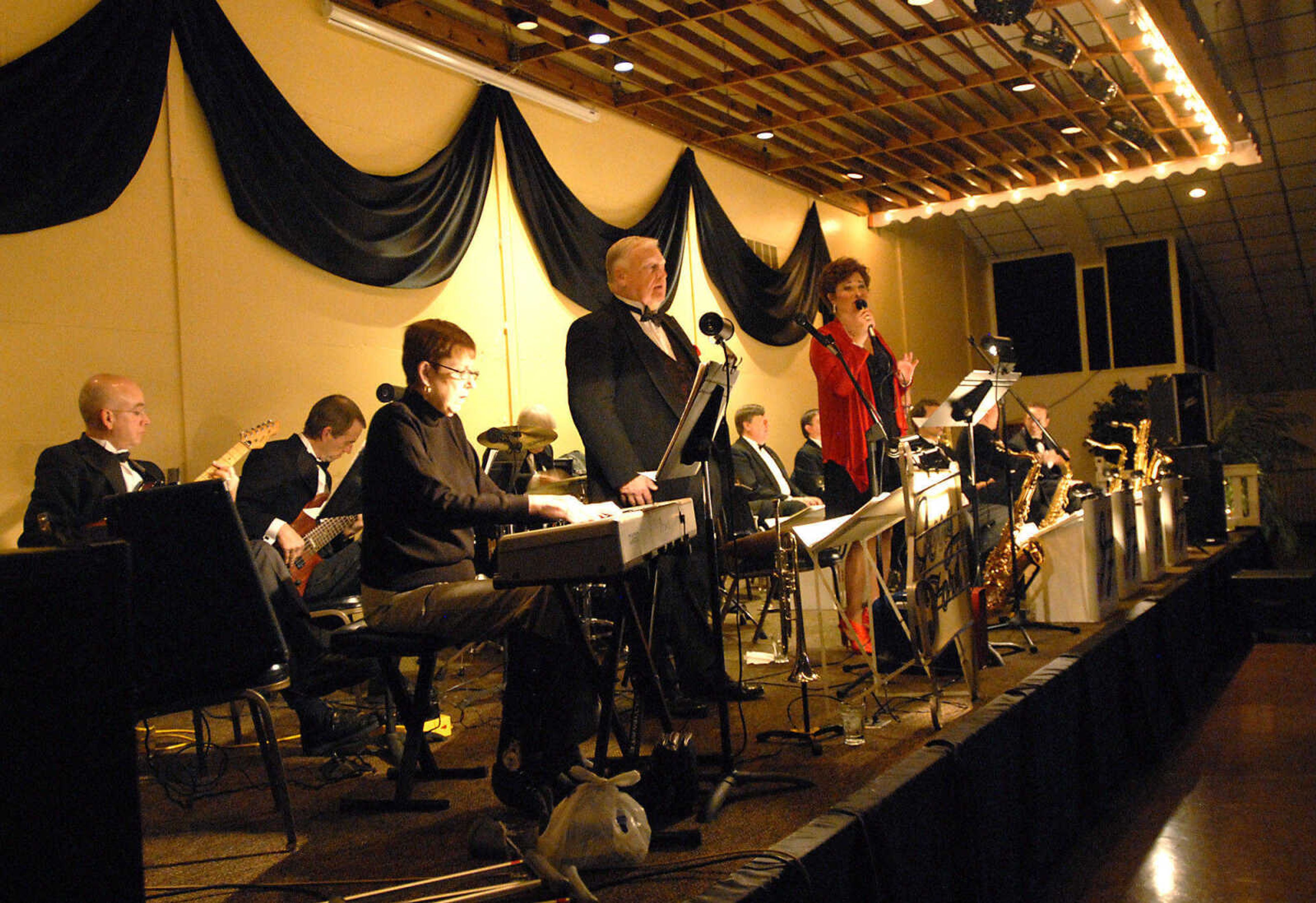 KRISTIN EBERTS ~ keberts@semissourian.com

The Jerry Ford Orchestra performs during the Valentine's Dinner and Dance at Ray's Plaza Conference Center in Cape Girardeau on Saturday, Feb. 11, 2012.