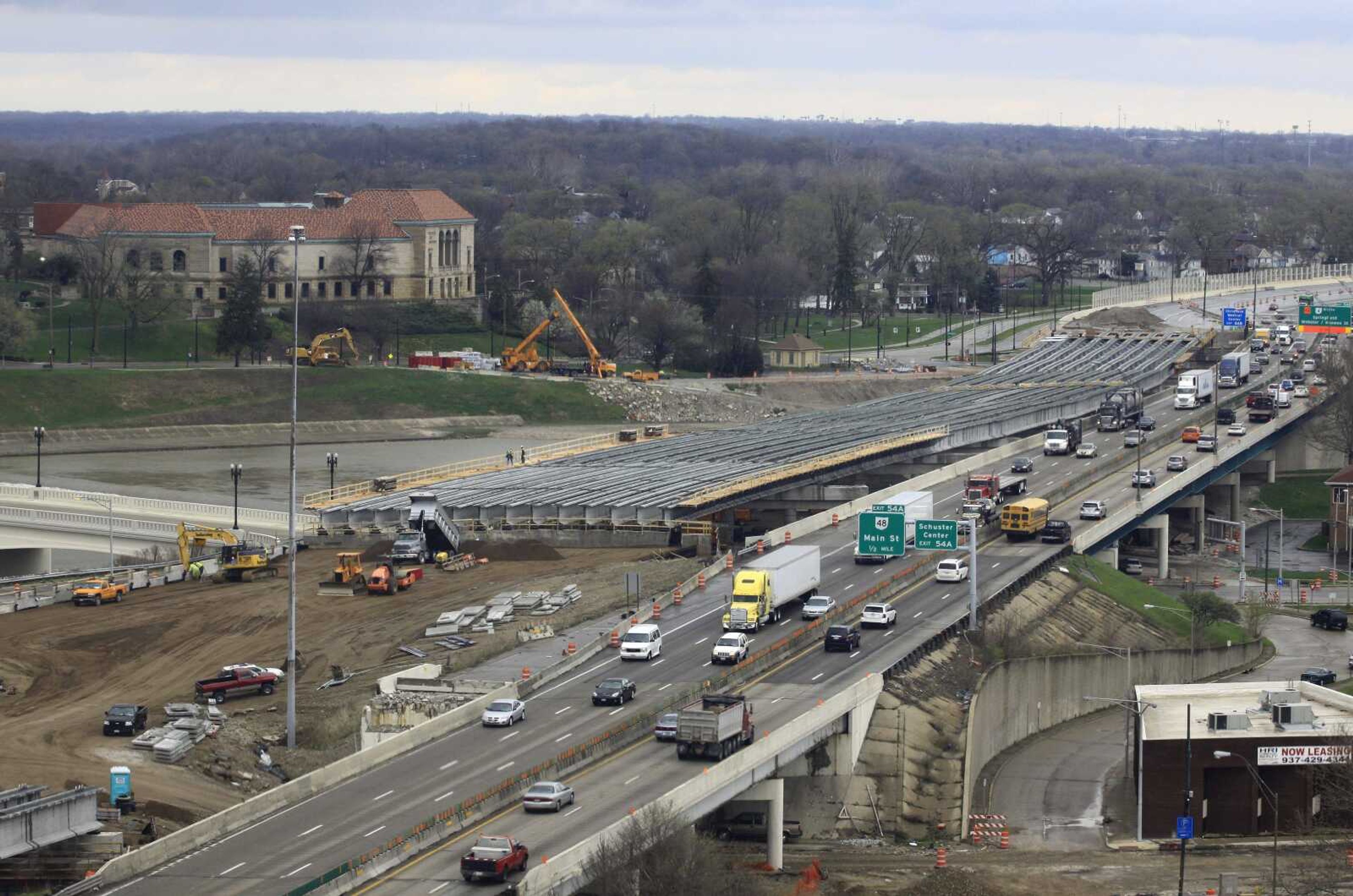 Construction of a section of the $500 million Interstate 75 Phase II modernization project continues this week in Dayton, Ohio. Transportation Secretary Anthony Foxx is urging Congress to quickly approve legislation to pay for highway and transit programs amid warnings that the U.S. government&#8217;s Highway Trust Fund is nearly broke. (Skip Peterson ~ Associated Press)