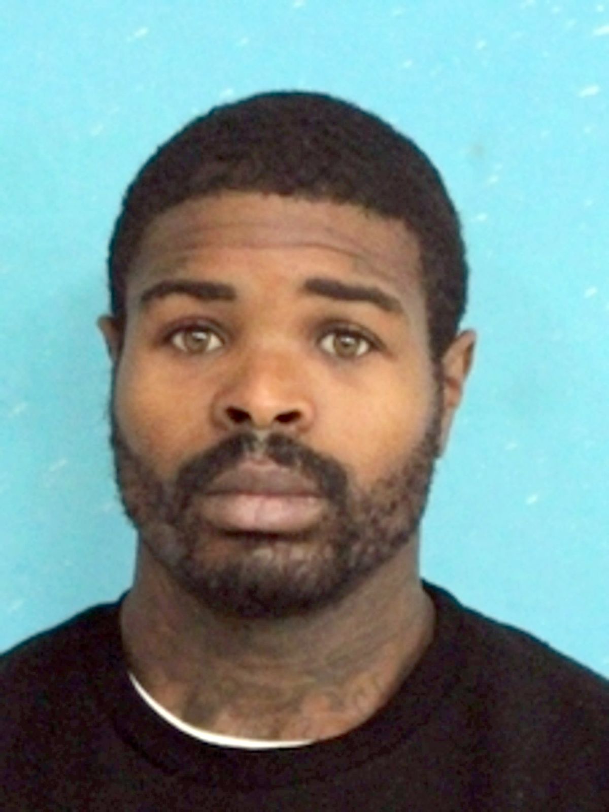 Cape Girardeau man wanted for multiple felonies in Sikeston ...