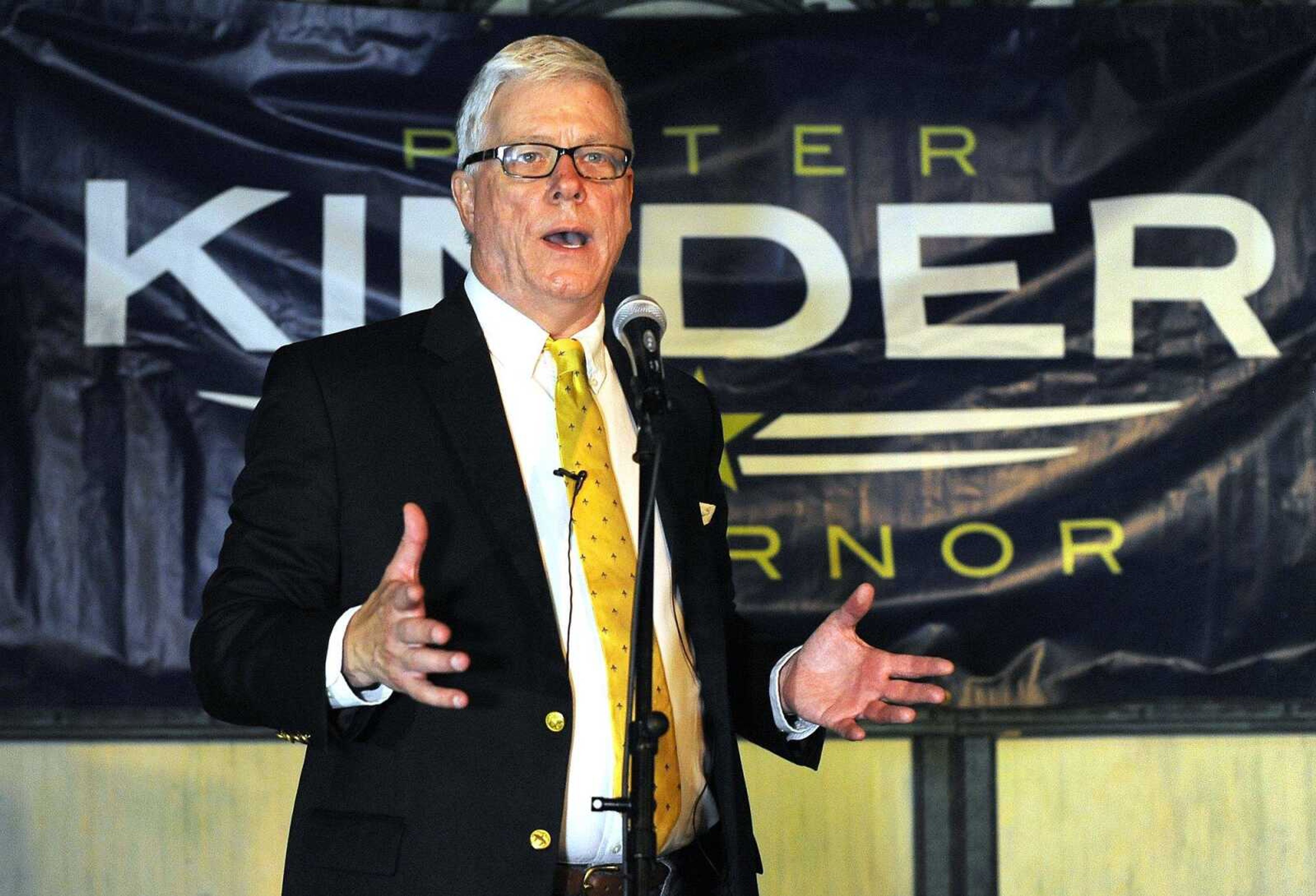 Missouri Lt. Gov. Peter Kinder speaks to supporters Tuesday, Aug. 2, 2016 in Cape Girardeau as he concedes to Eric Greitens, the apparent winner in the race for the Republican nominee for governor.