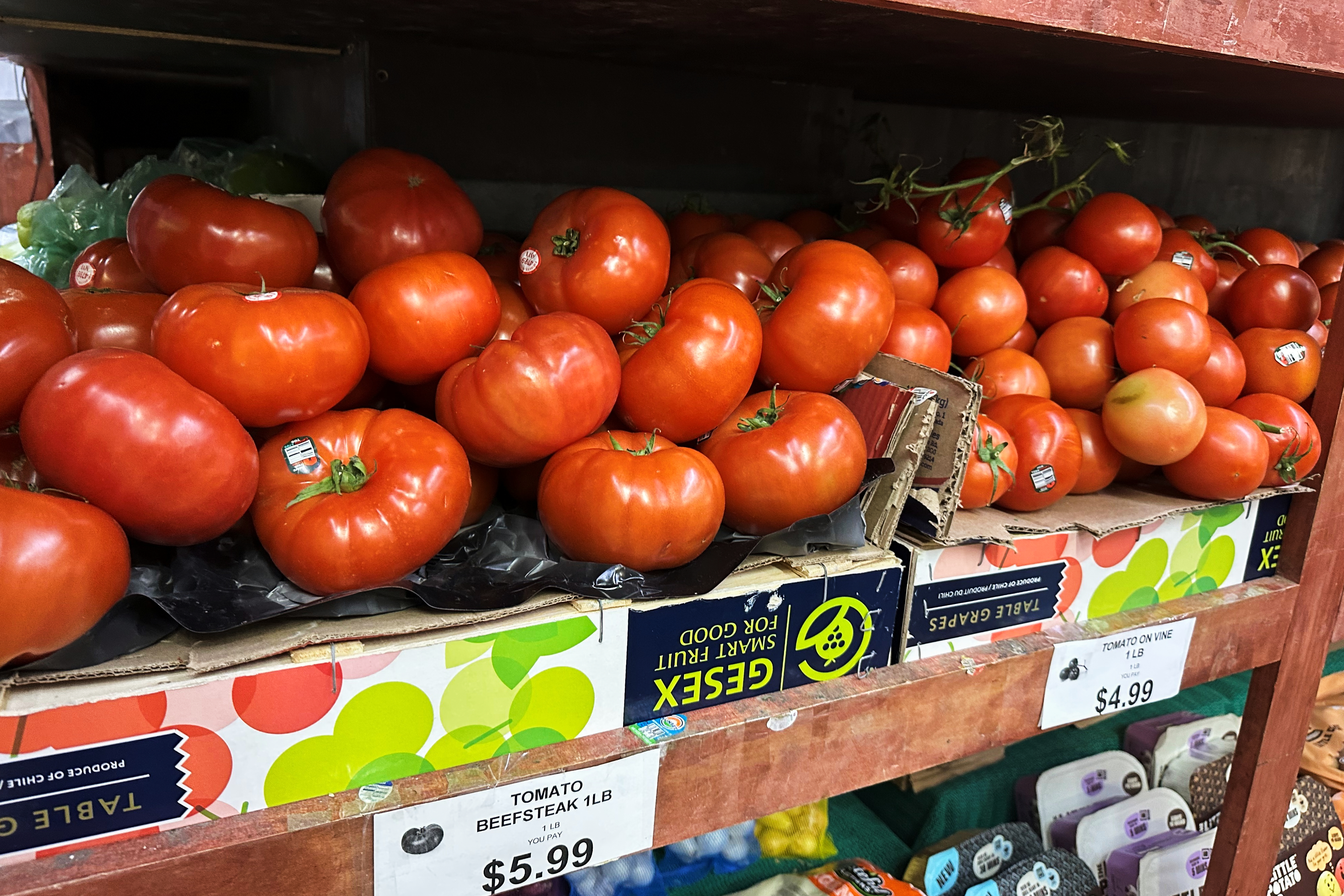 Tomatoes become latest symbol of America's affordability squ