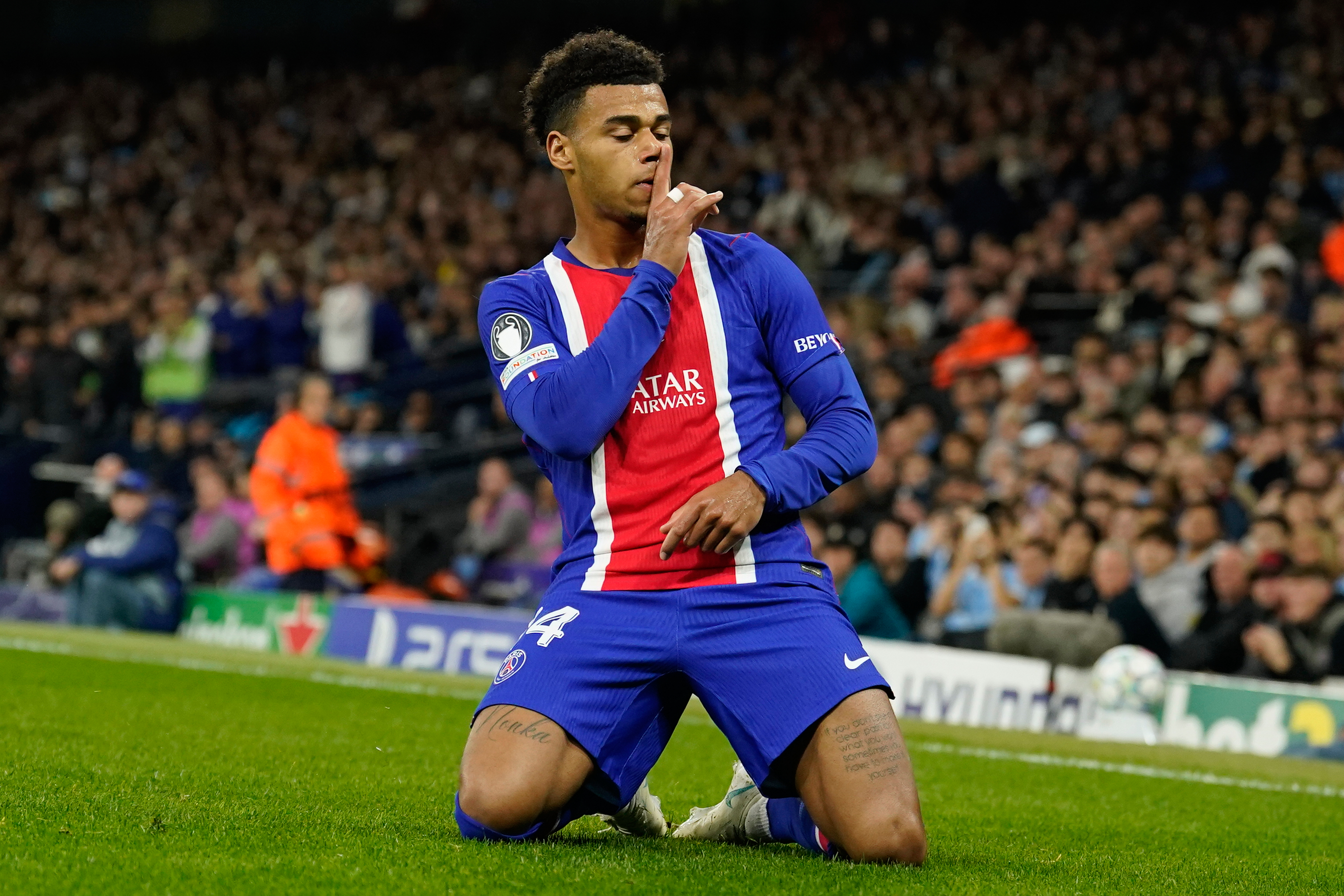 PSG piles more woe on scandal-hit Man City in Champions Leag
