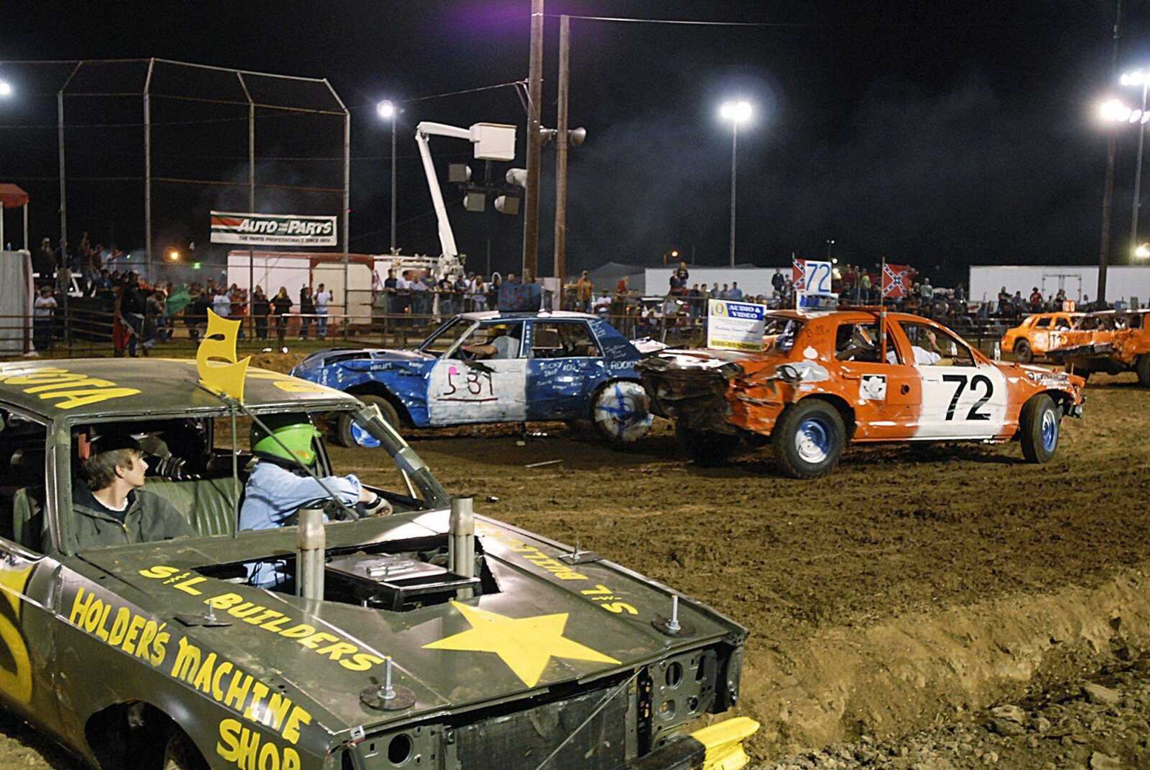 Dual Demolition Derby at SEMO District Fair. (CHUCK WU ~ cwu@semissourian)