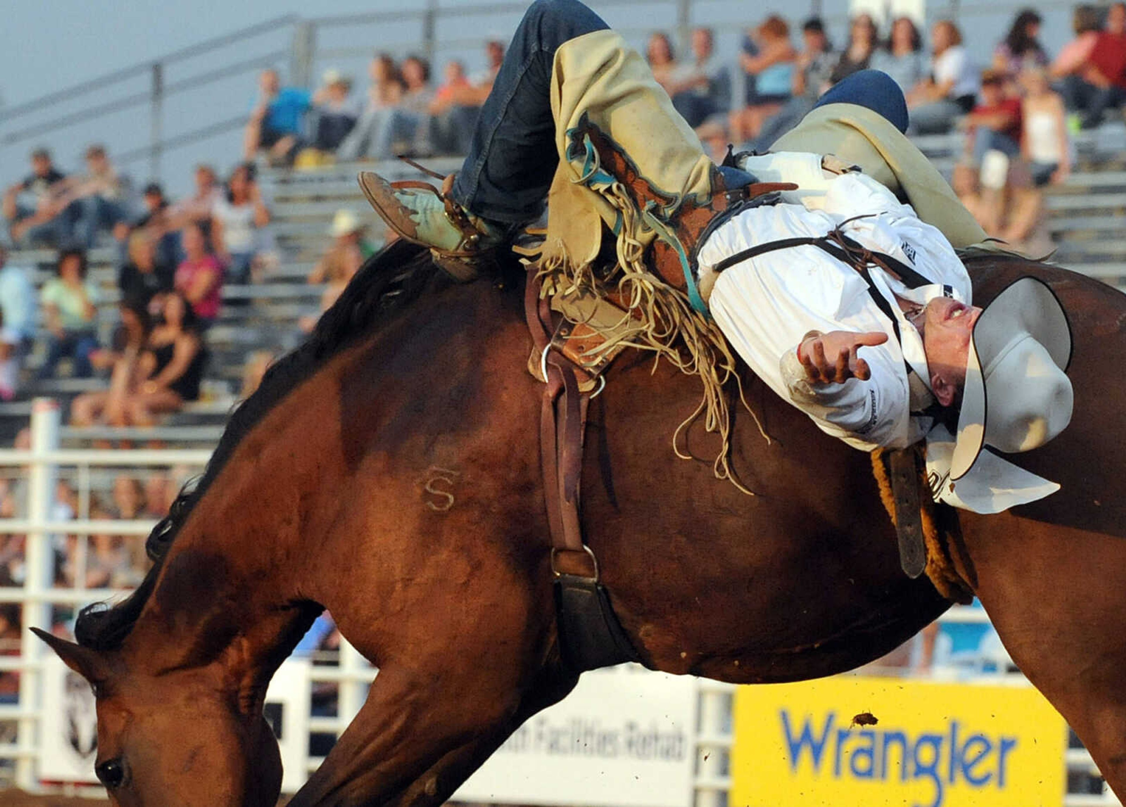 LAURA SIMON ~ lsimon@semissourian.com
The Jaycee Bootheel Rodeo Wednesday night, Aug. 8, 2012 in Sikeston, Mo.