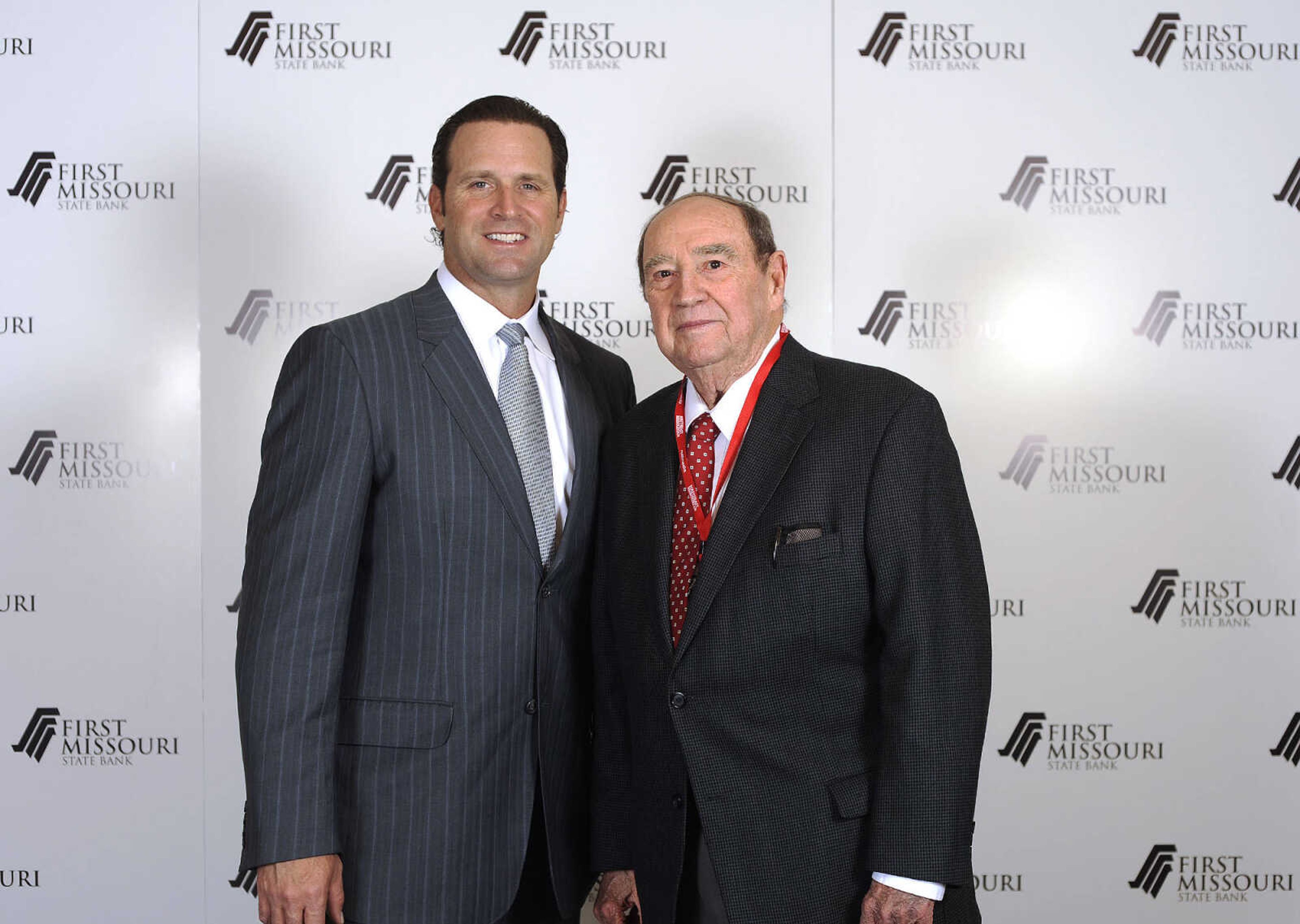 LAURA SIMON ~ lsimon@semissourian.com

Mike Matheny, manager of the St. Louis Cardinals, poses with fans during a VIP reception, Wednesday, Dec. 2, 2015, at Southeast Missouri State University's River Campus. "The State of Cardinals Nation" was presented by First Missouri State Bank.