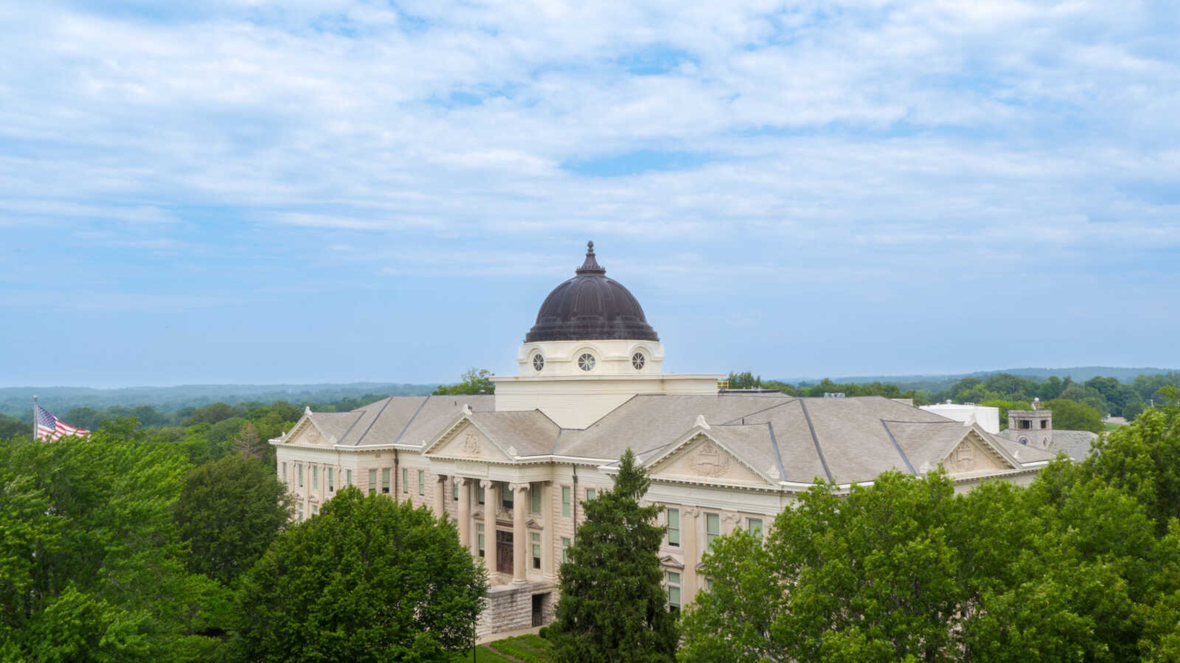 Aerial footage of Academic hall on SEMO's campus summer 2023