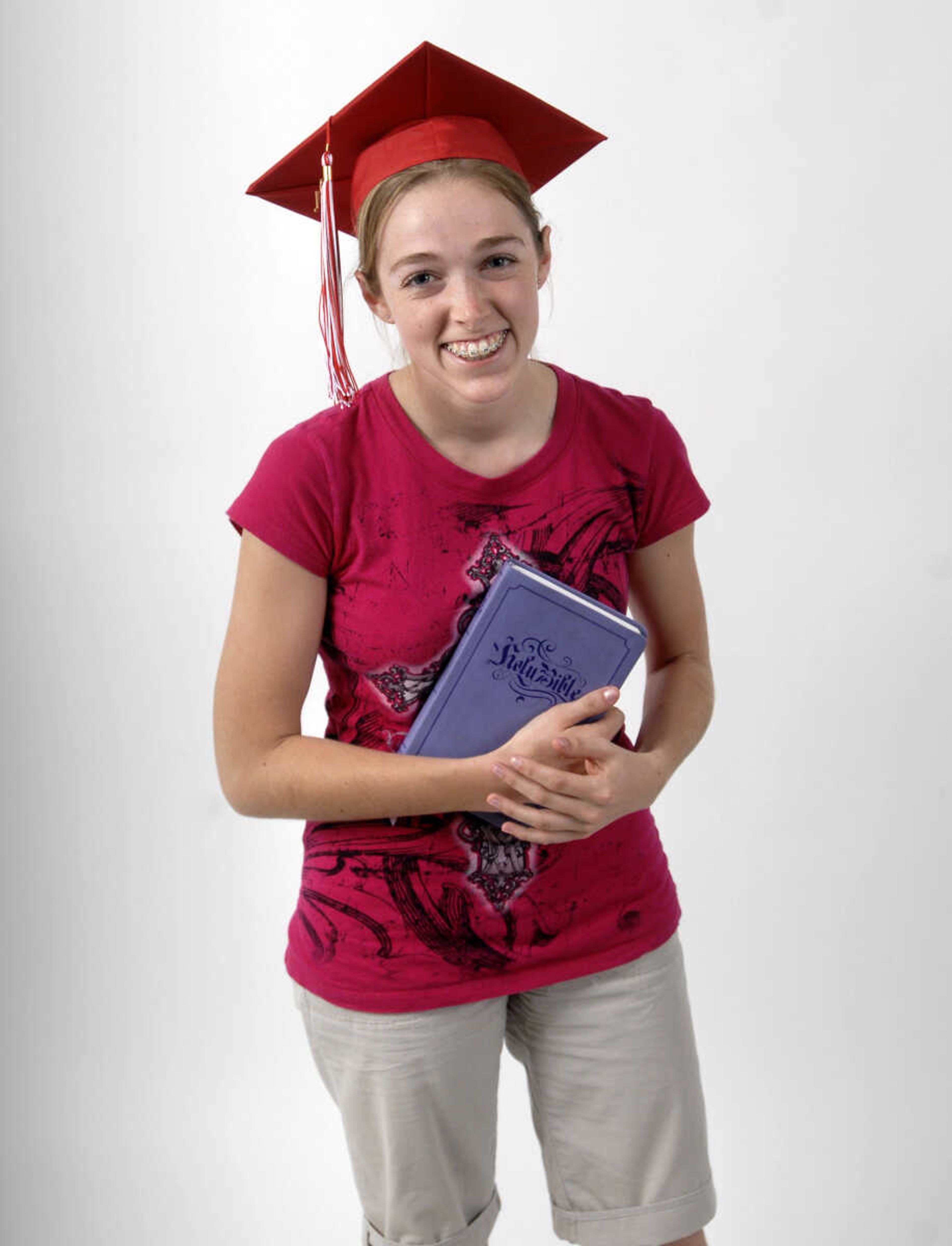 LAURA SIMON~lsimon@semissourian.com
Eagle Ridge class of 2011 valedictorian Amy Cunningham.