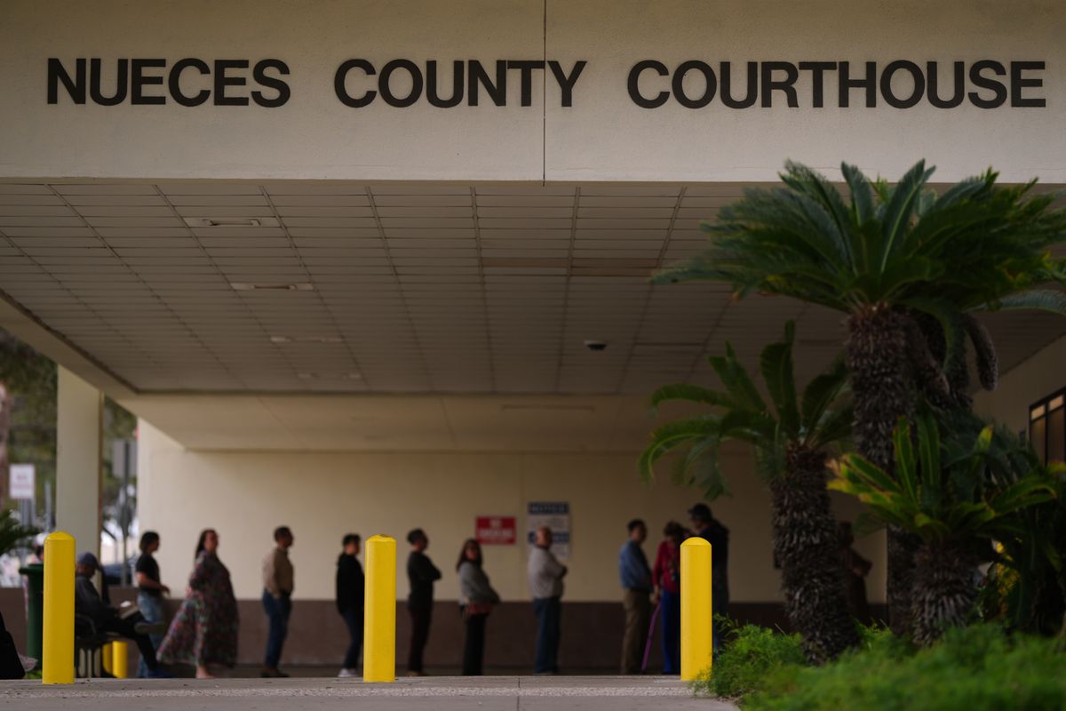 Jury selection begins in trial of ex-officer accused in poli...