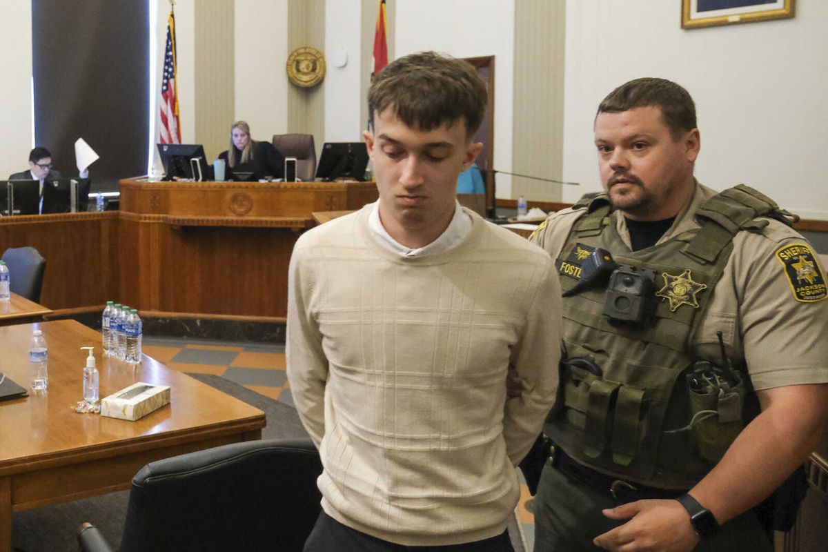 Kansas man sentenced to 10 years for crash that killed offic...
