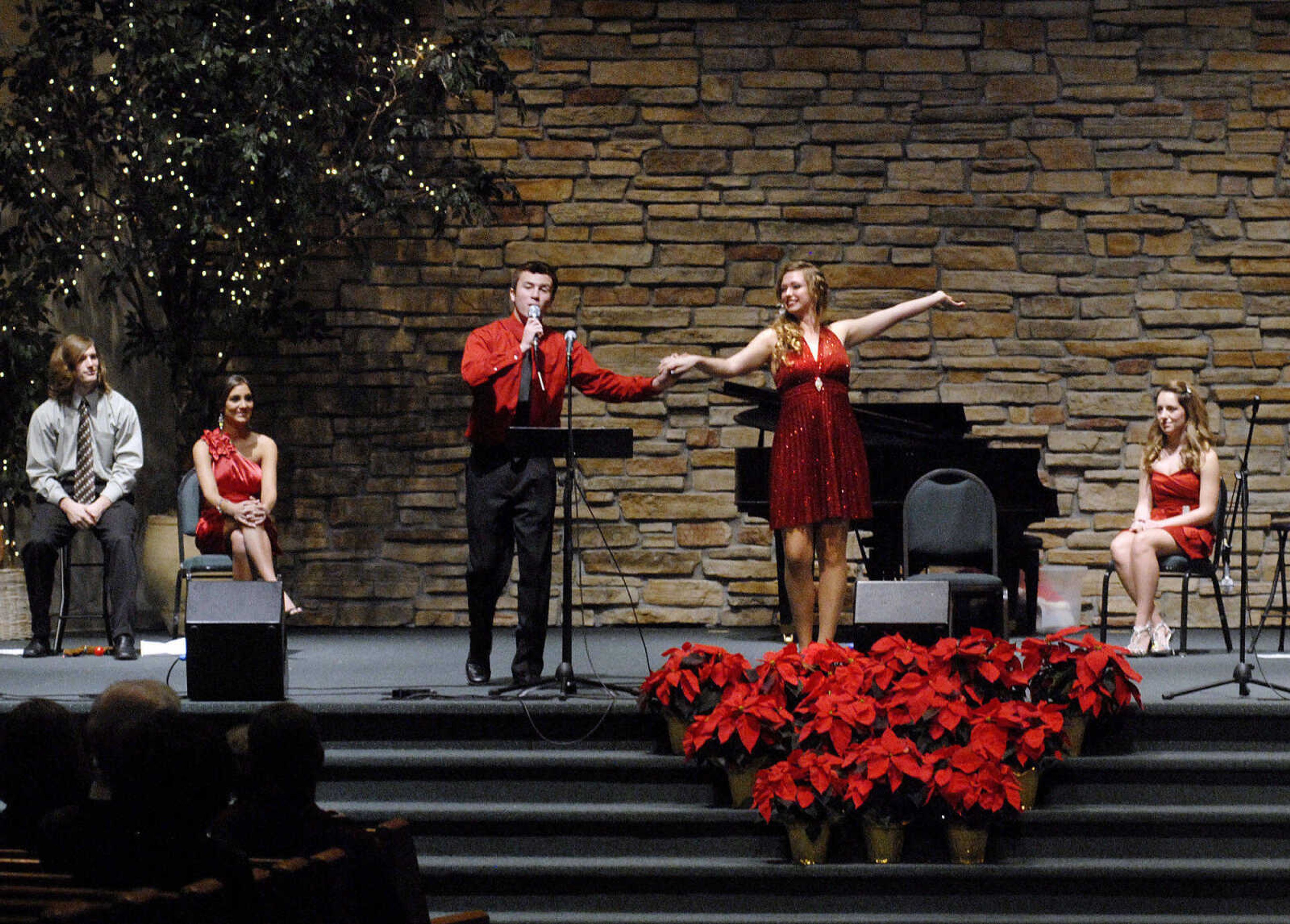 LAURA SIMON~lsimon@semissourian.com
Sounds of the Season holiday concert at Cape Bible Chapel took place Sunday, December 5, 2010 in Cape Girardeau. Five-hundred forty people attendded the 15th annual benefit concert which supports cancer services and programs of SoutheastHEALTH.