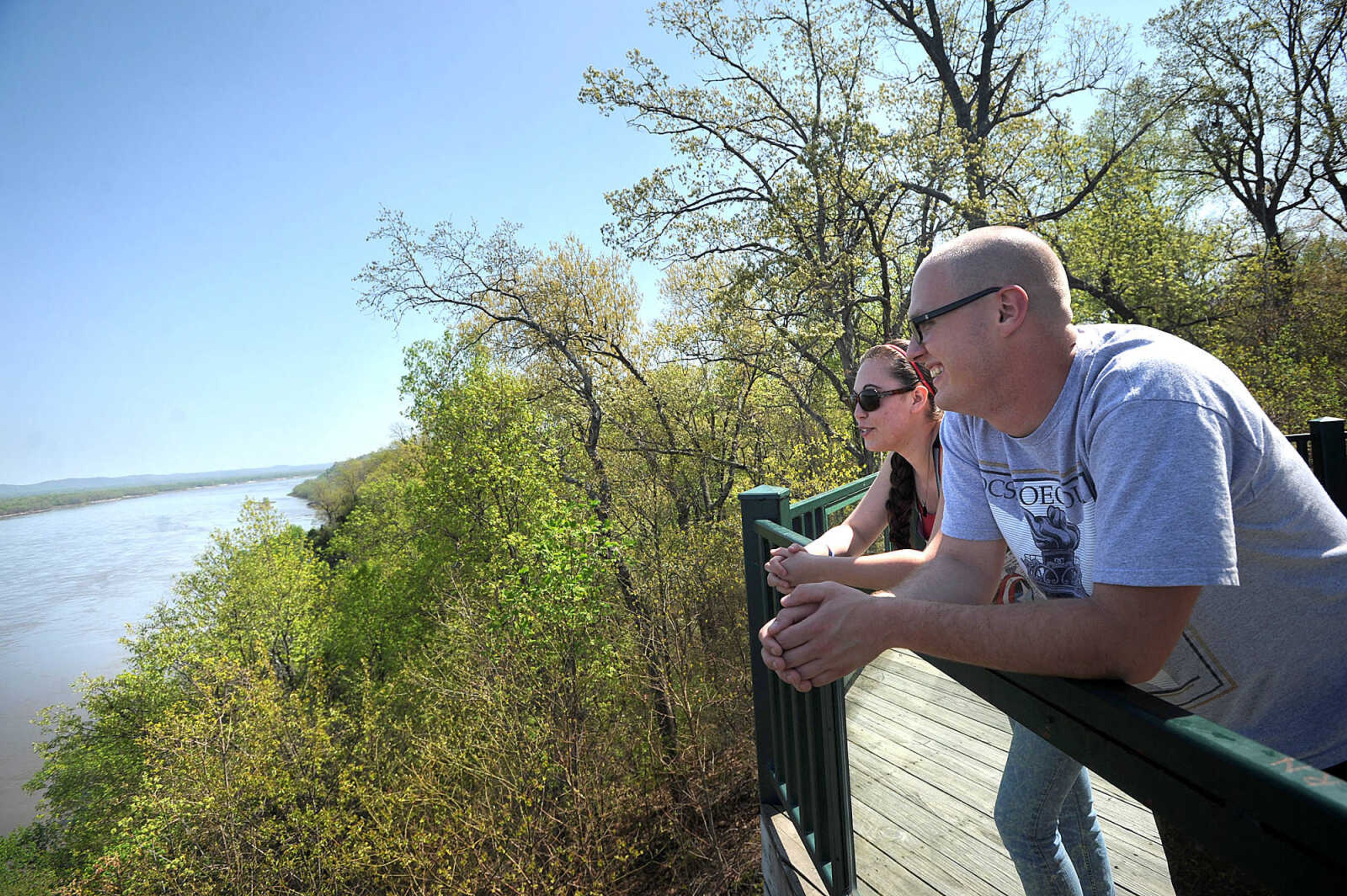 LAURA SIMON ~ lsimon@semissourian.com

Ronnie Thomas and Kera DeClue look out from the scenic Mississippi River overlook at Trail of Tears State Park, Wednesday, April 23, 2014. The park is one of many stops along this weekend's Mississippi River Valley Scenic Drive.