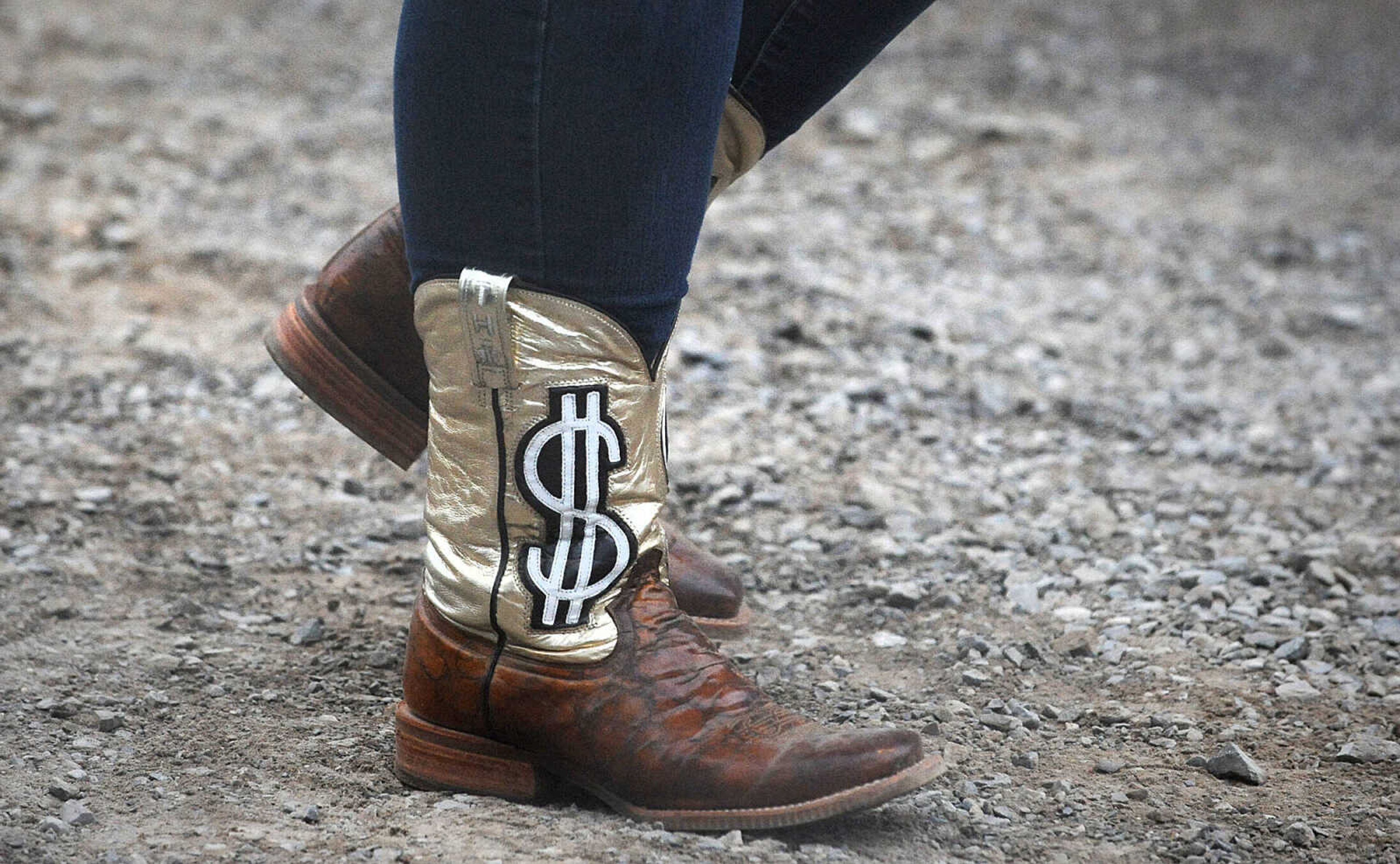 LAURA SIMON ~ lsimon@semissourian.com

Opening night of the Sikeston Jaycee Bootheel Rodeo, Wednesday, Aug. 6, 2014.