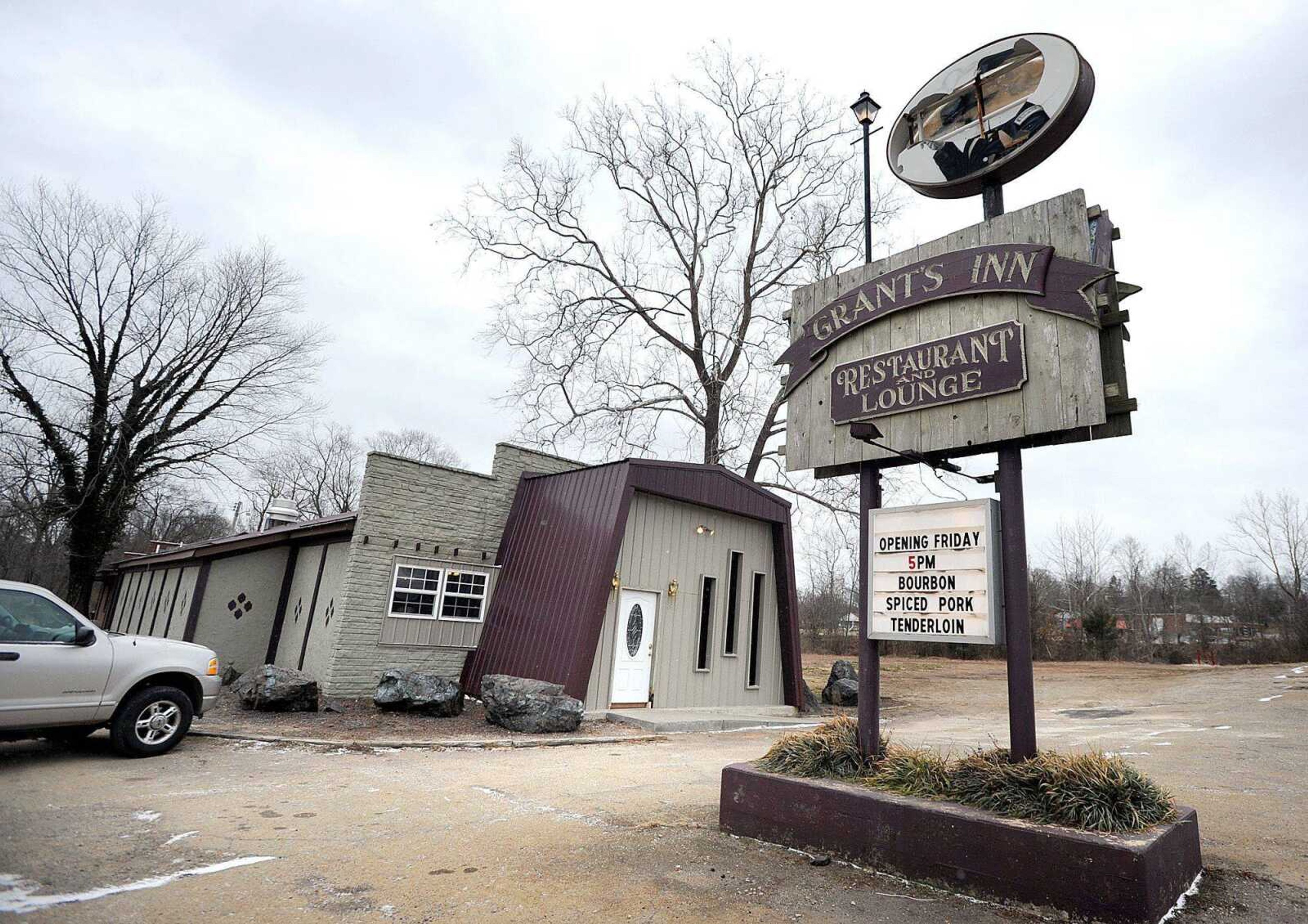 Grant&#8217;s Inn Restaurant &amp; Lounge is seen Jan. 17 in Ironton, Mo. It closed about a month after former Cape Girardeau businessman John Buckner reopened it. (Laura Simon)