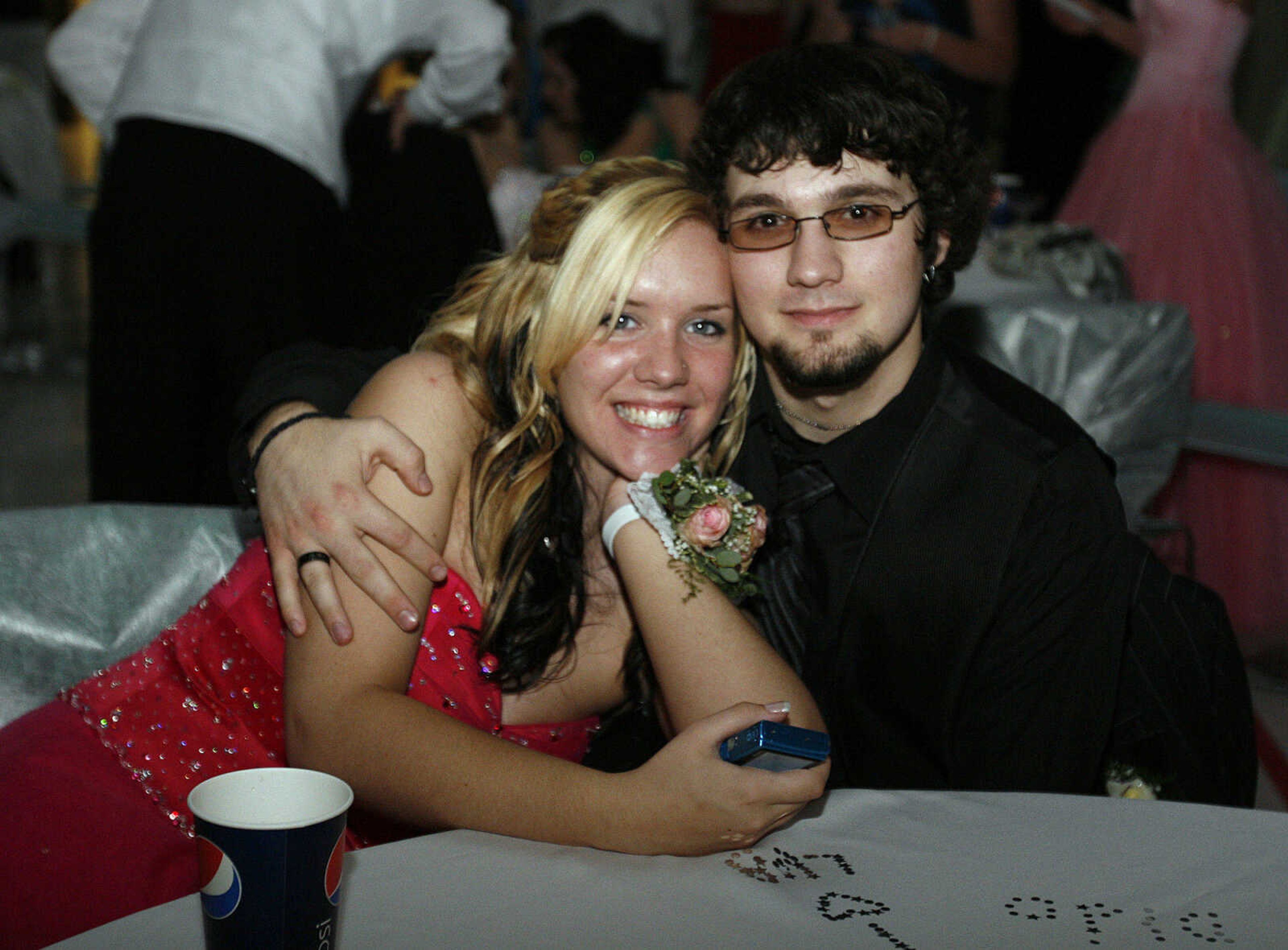 ELIZABETH DODD ~ edodd@semissourian.com
Photos from the 2009 Jackson High School Prom May 9 at the Osage Center.